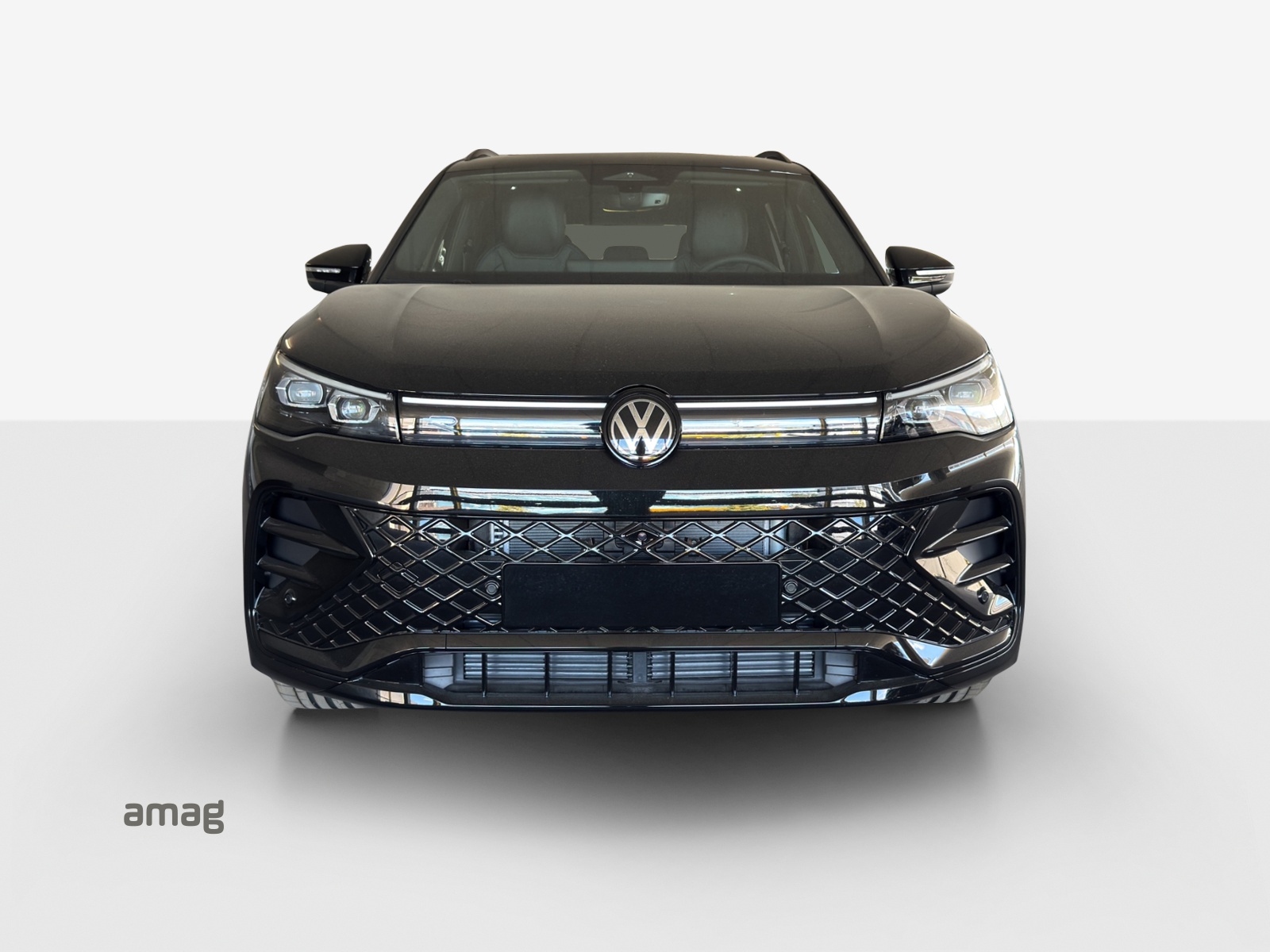 VW Tiguan 2.0 TSI DSG R-Line Plus 4Motion-image-6