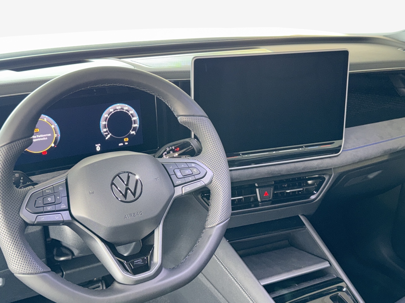 VW Tiguan 2.0 TSI DSG R-Line Plus 4Motion-image-8