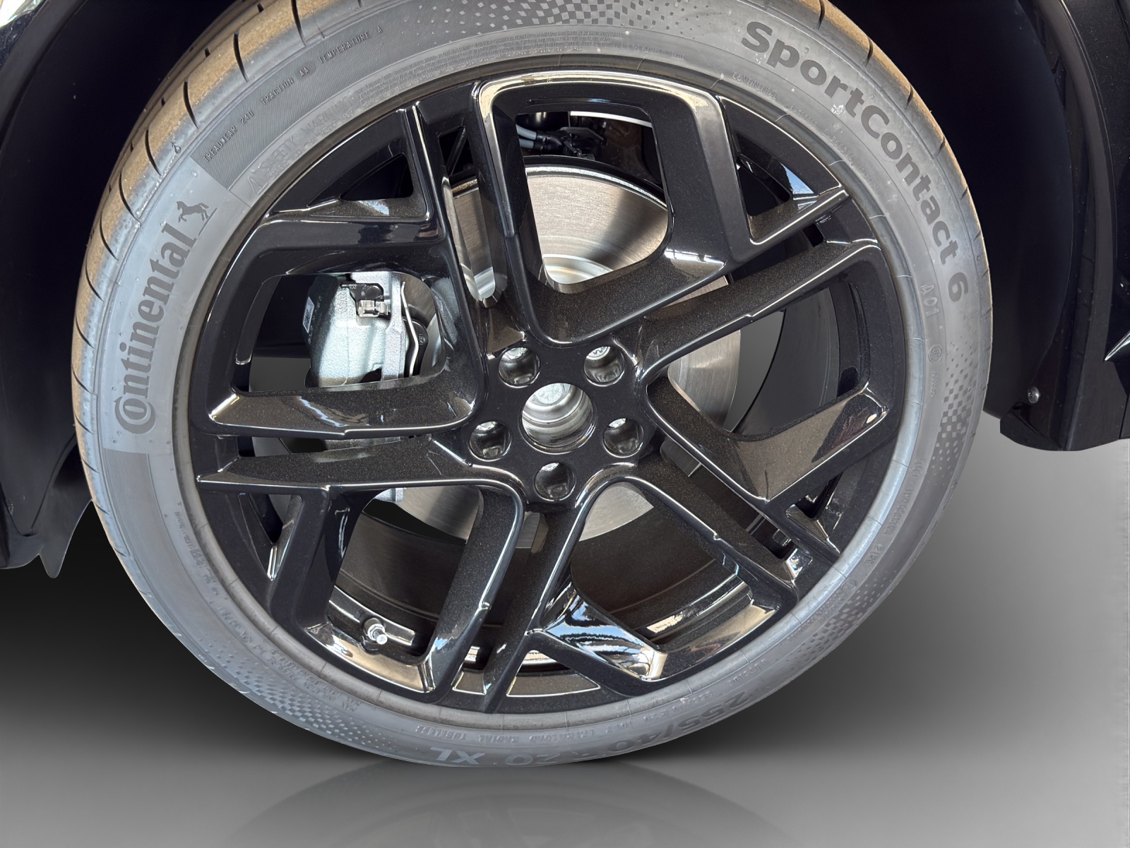 VW Tiguan 2.0 TSI DSG R-Line Plus 4Motion-image-14