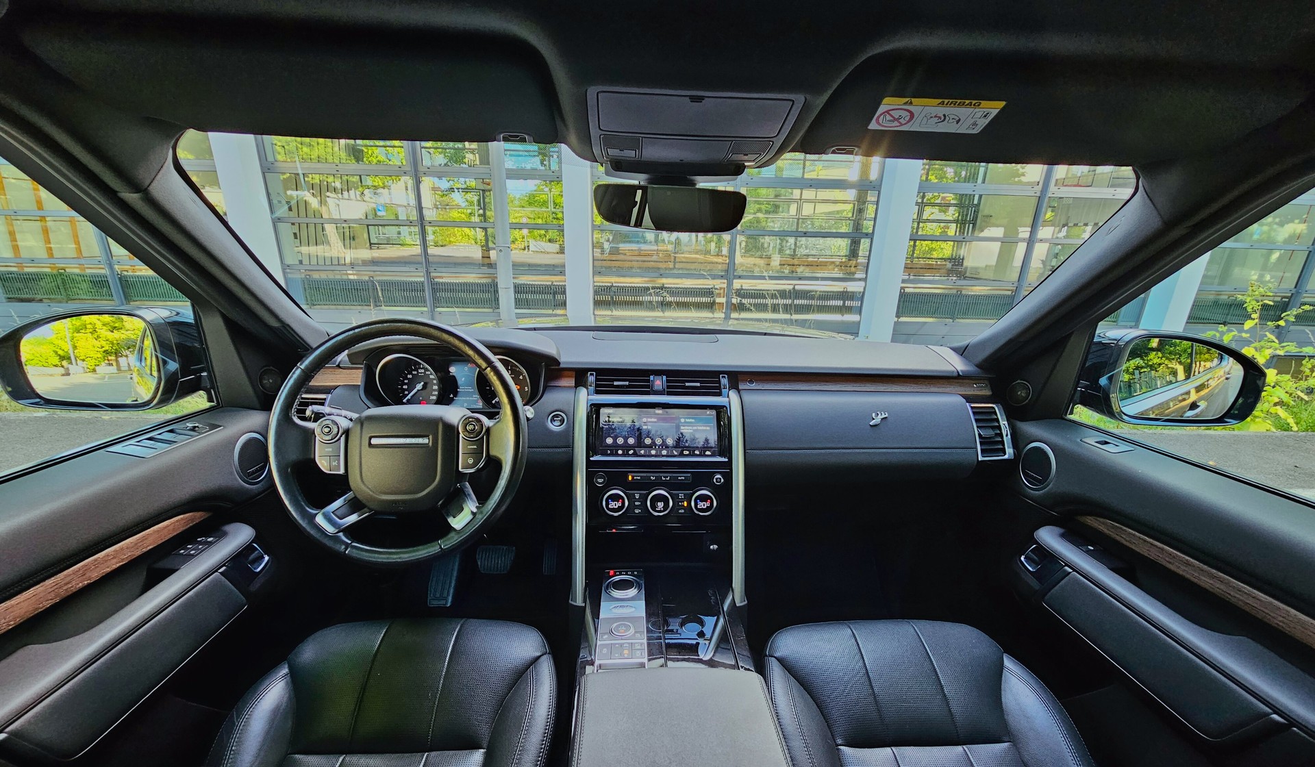 LAND ROVER Discovery 2.0 SD4 HSE Luxury Automatic-image-7