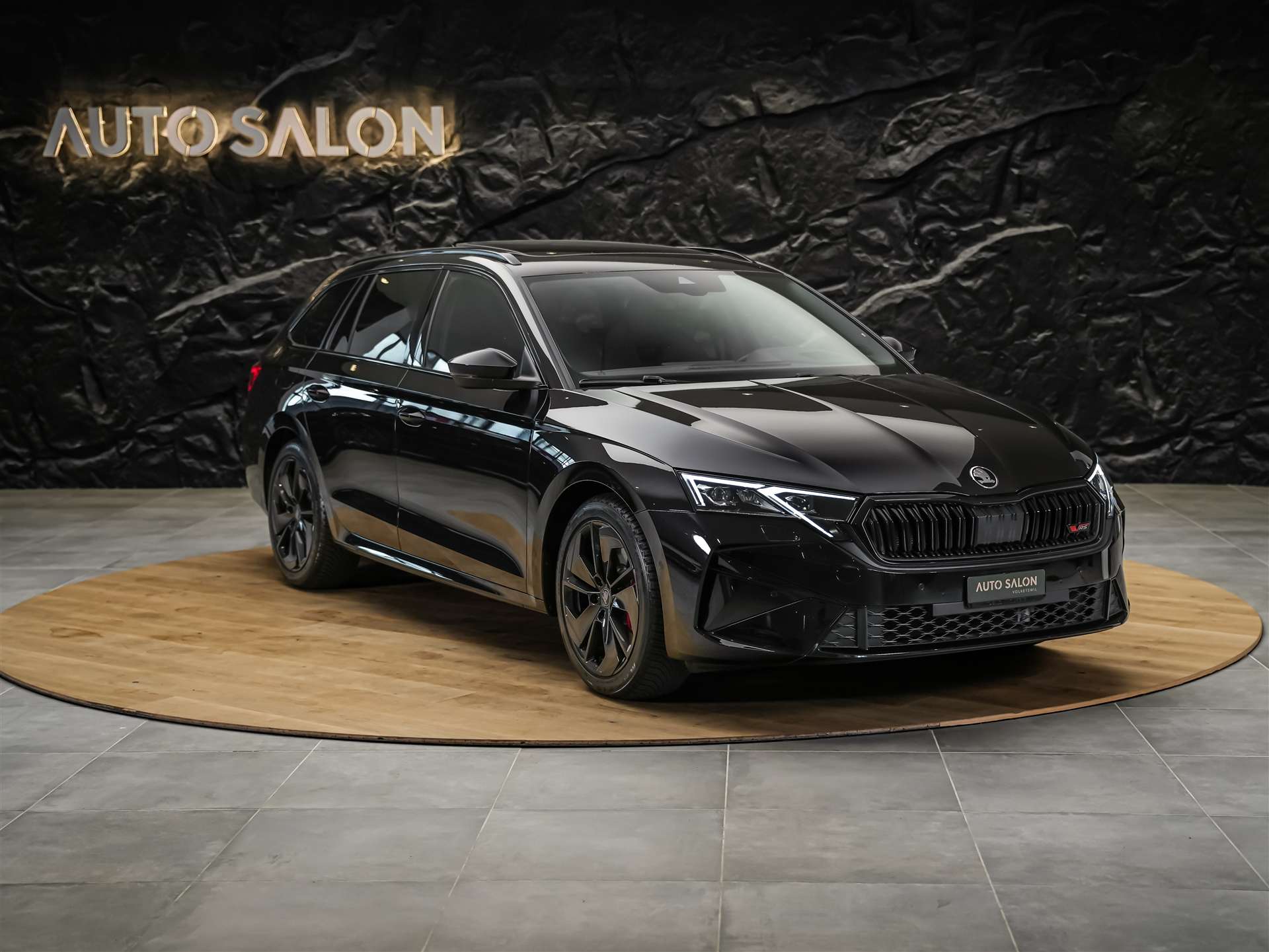 SKODA Octavia Combi 2.0 TSI DSG RS *Panorama*Canton Sound*Head-Up*-image-5