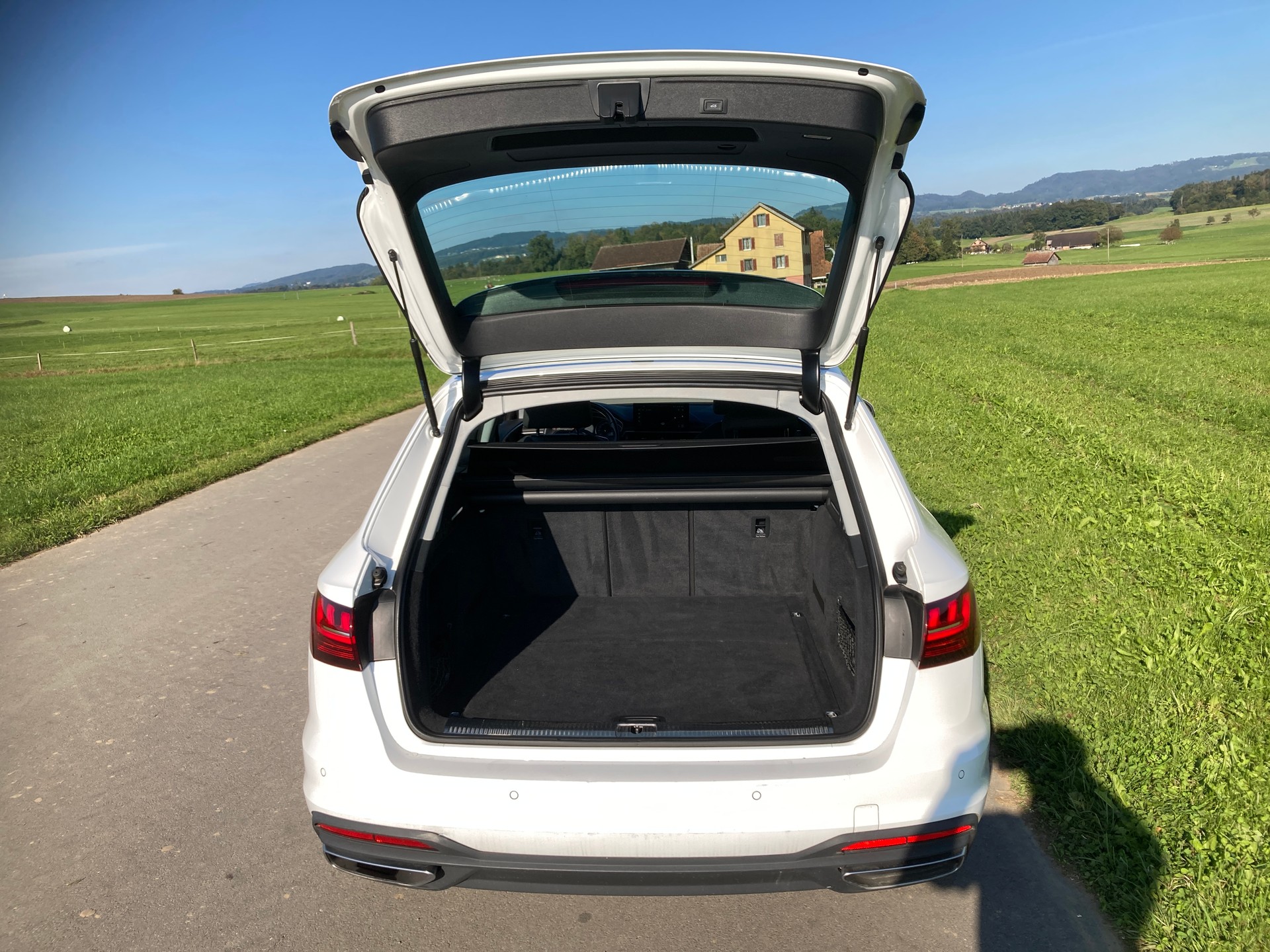 AUDI A4 Avant 35 TDI S-tronic-image-5