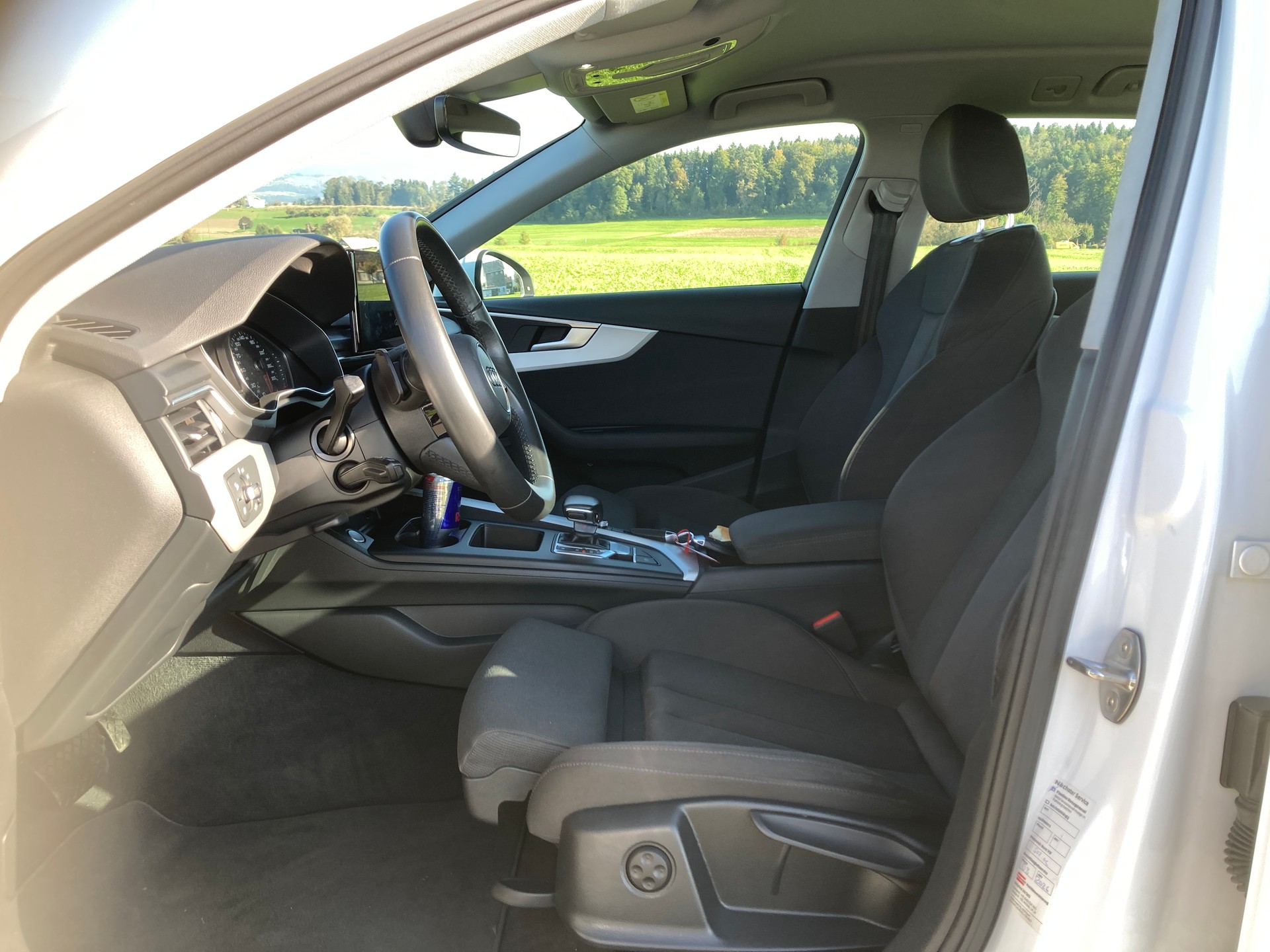 AUDI A4 Avant 35 TDI S-tronic-image-8