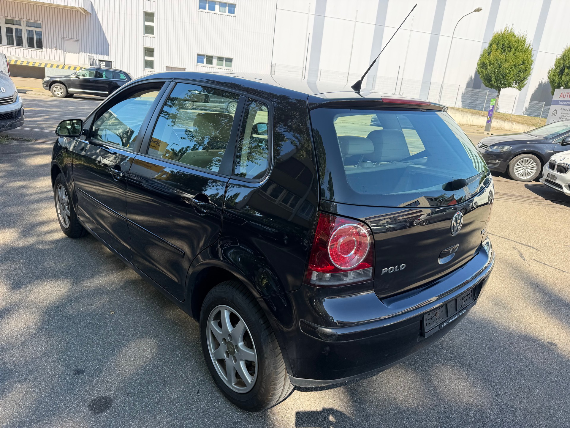 VW Polo 1.4 16V Trendline-image-7