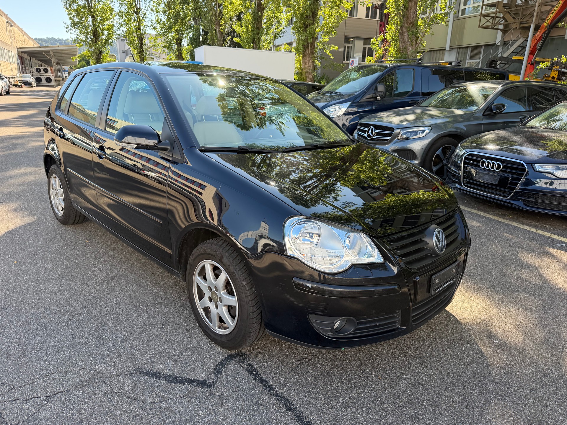 VW Polo 1.4 16V Trendline-image-2