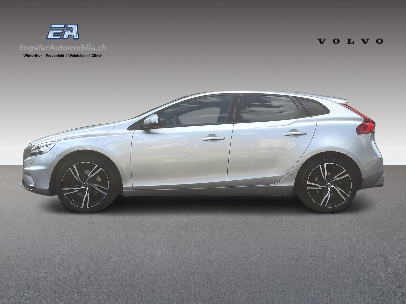 VOLVO V40 2.0 T2 Kinetic R-Design S/S-image-2