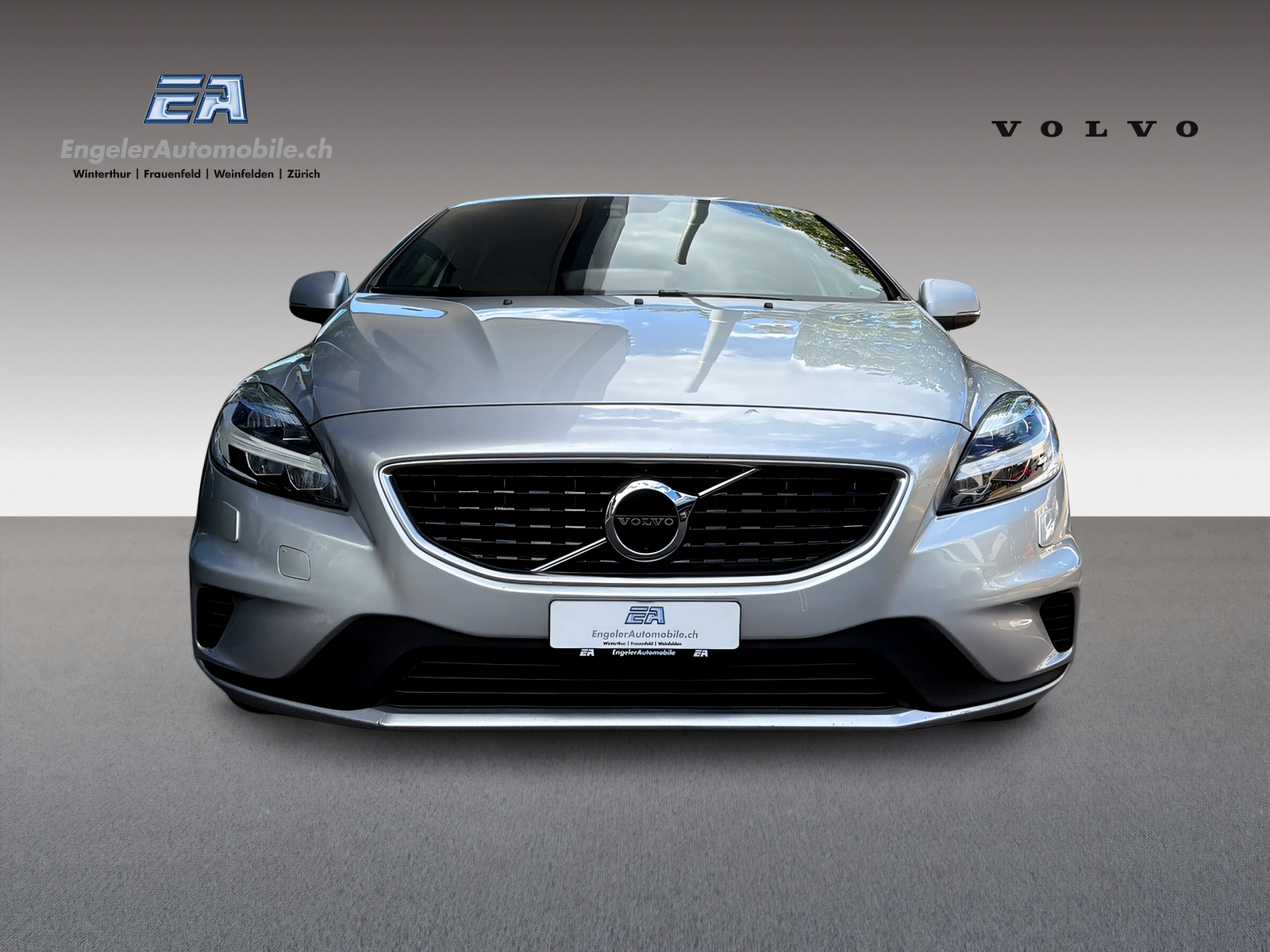 VOLVO V40 2.0 T2 Kinetic R-Design S/S-image-1