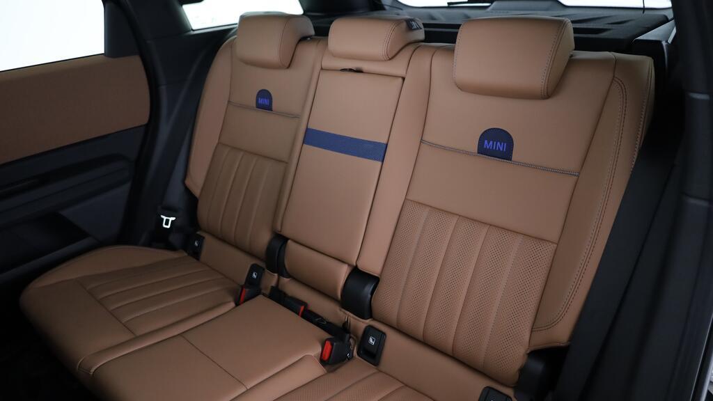 MINI Countryman S ALL4-image-21