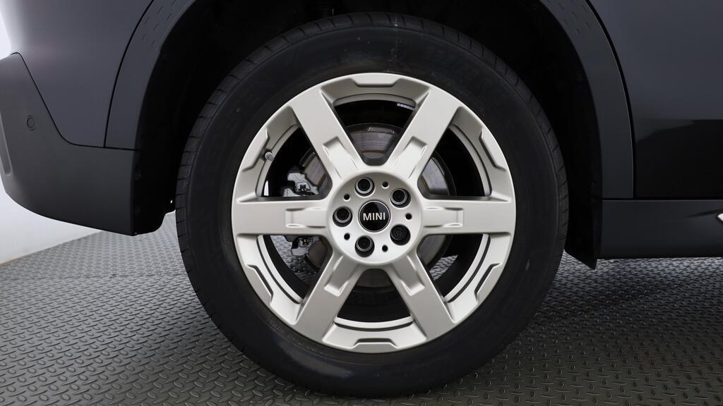 MINI Countryman S ALL4-image-9