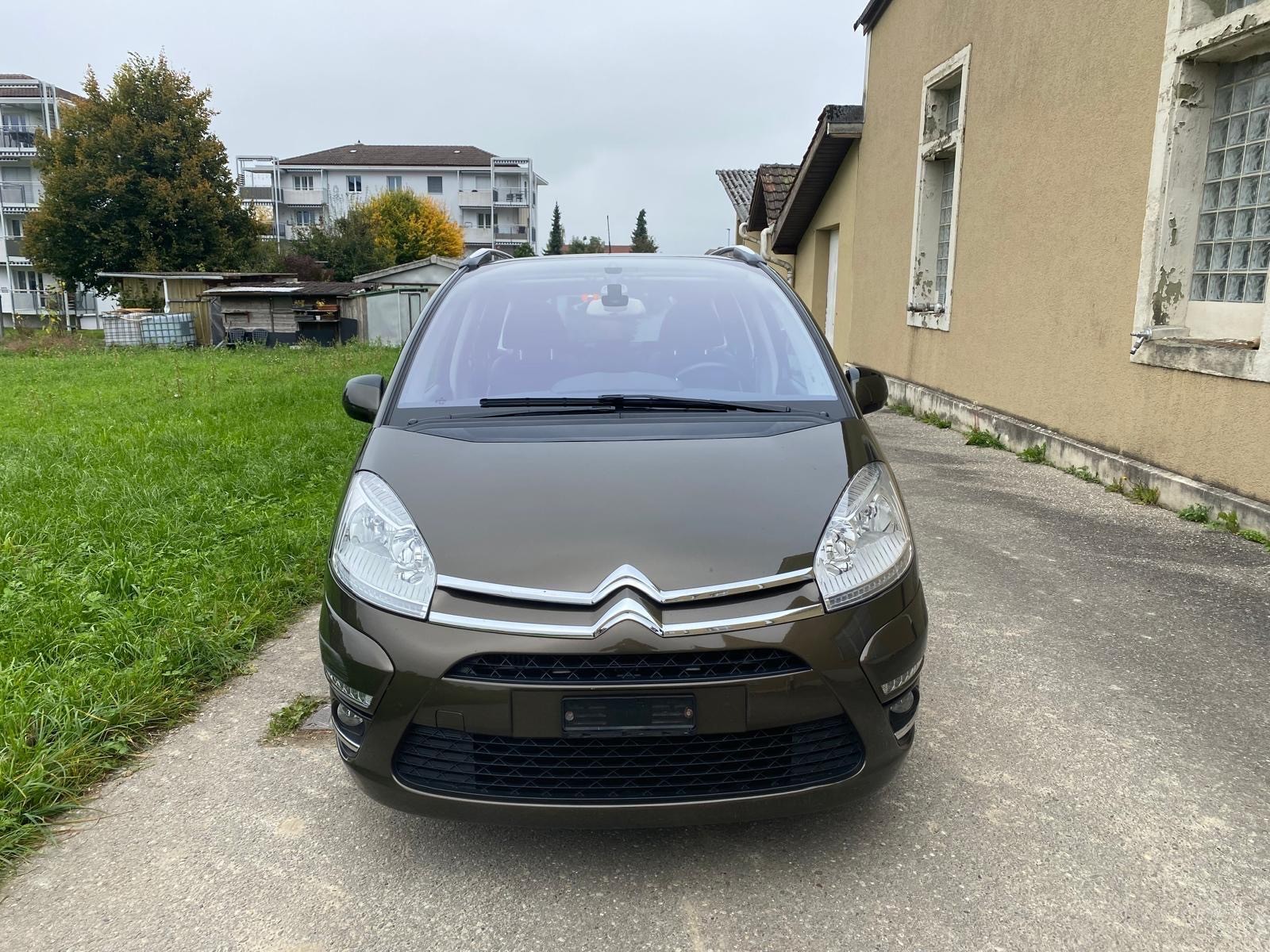 CITROEN Grand C4 Picasso 1.6i 16V THP Séduction EGS6-image-2