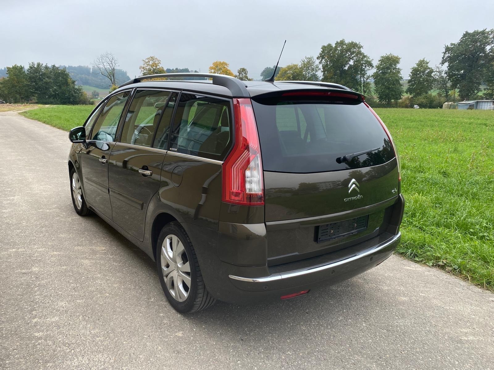 CITROEN Grand C4 Picasso 1.6i 16V THP Séduction EGS6-image-3