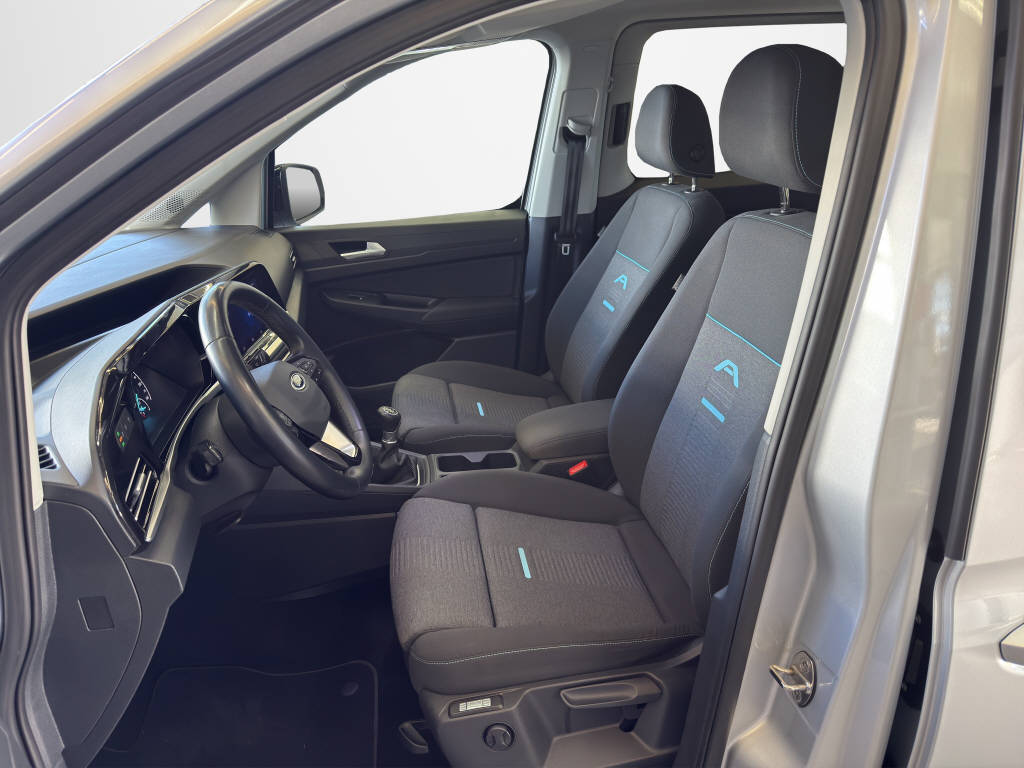 FORD TOURNEO CONNECT Grand 2.0 EcoBlue 122 Active 4x4-image-8