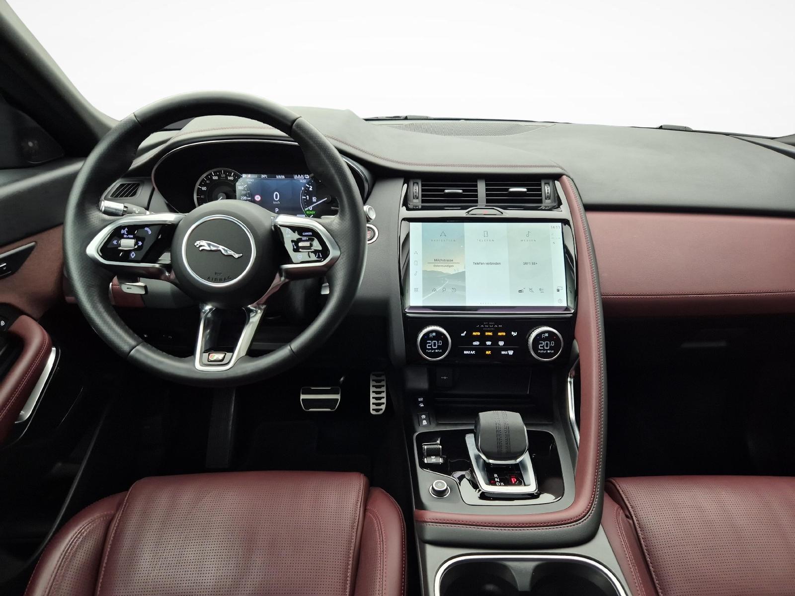 JAGUAR E-Pace 1.5 T 300e R-Dynamic HSE AWD-image-7