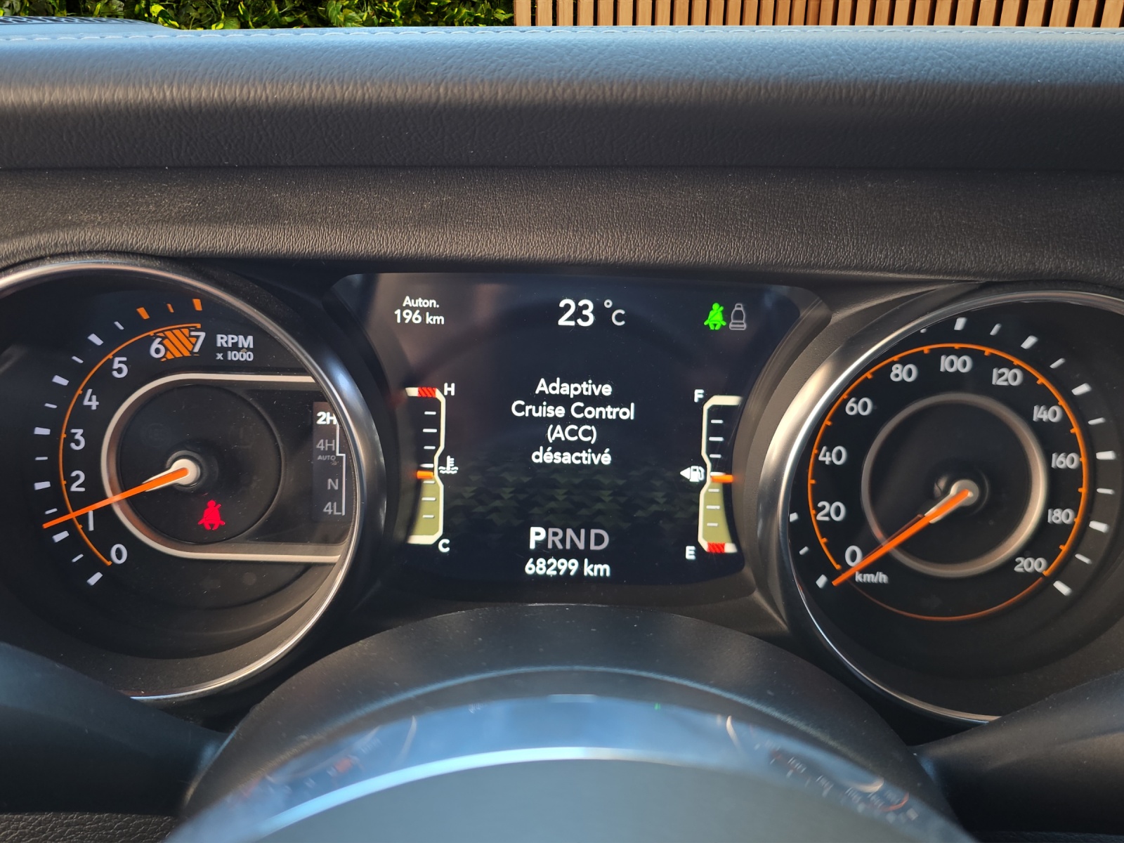 JEEP Wrangler 2.0 Sahara Automatic-image-10