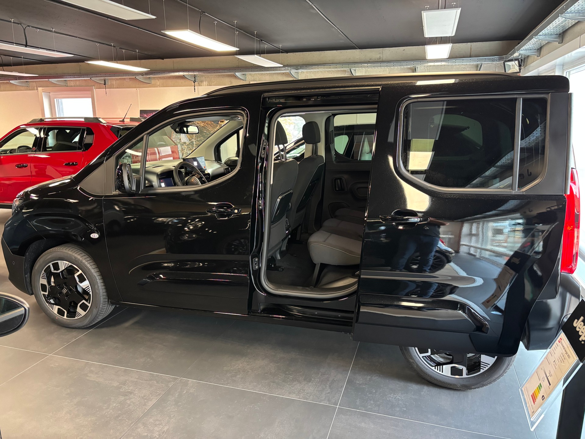 FIAT Qubo L 1.5 D La Prima-image-1
