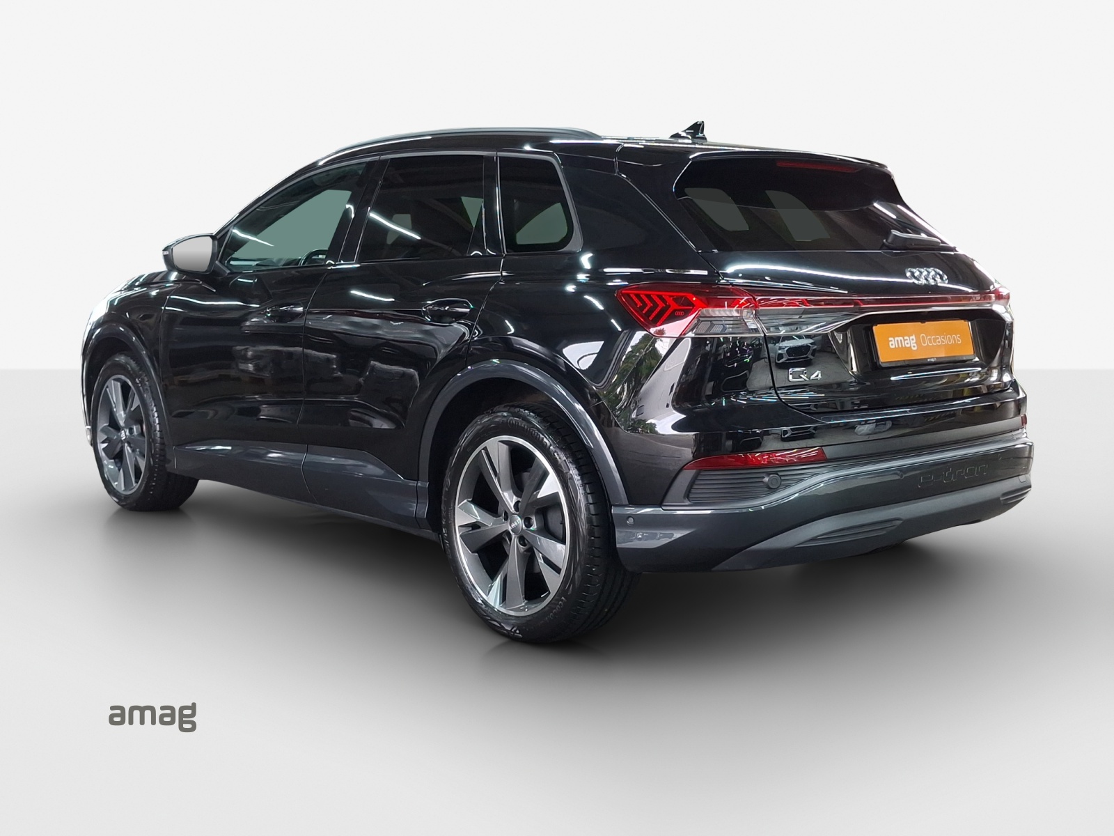 AUDI Q4 e-tron 35-image-2