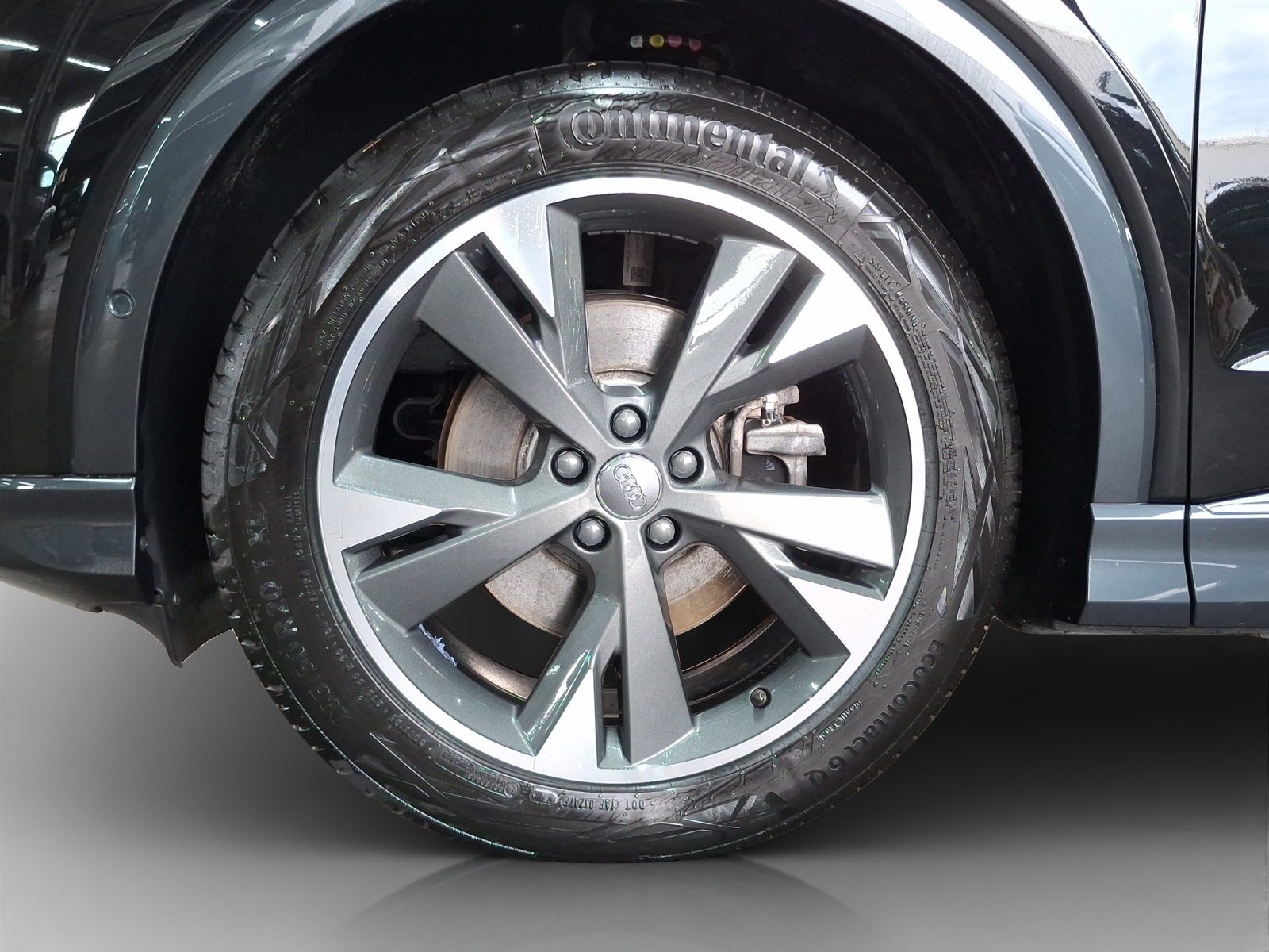 AUDI Q4 e-tron 35-image-14