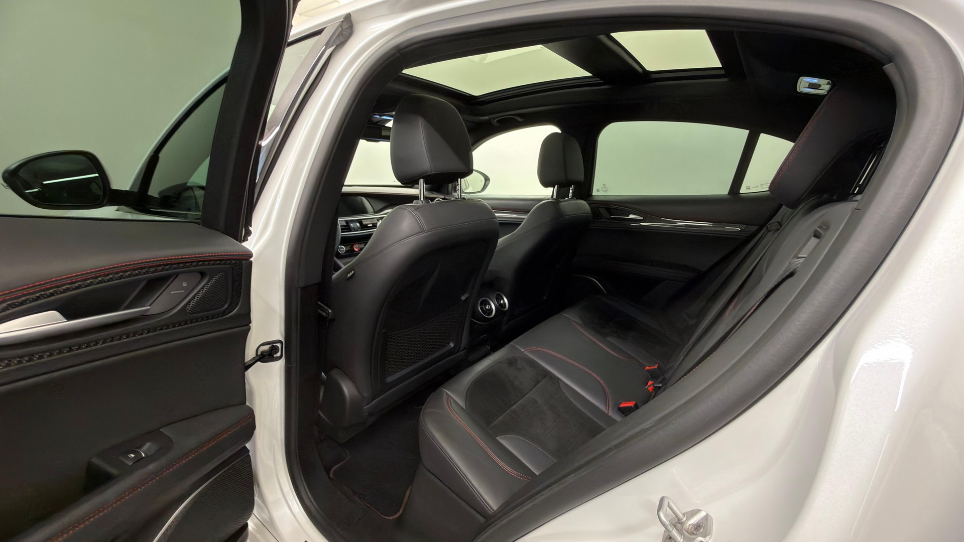 ALFA ROMEO Stelvio 2.9 V6 Biturbo Q4 Quadrifoglio-image-10
