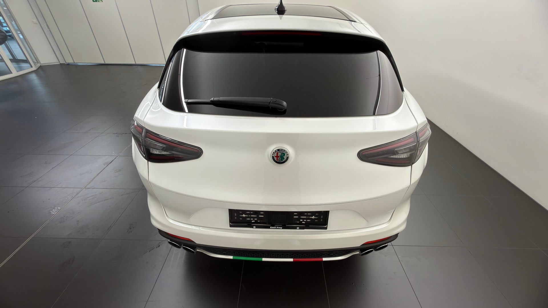 ALFA ROMEO Stelvio 2.9 V6 Biturbo Q4 Quadrifoglio-image-4
