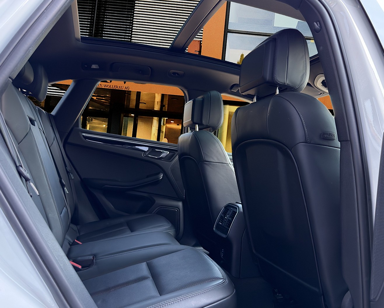 PORSCHE Macan 2.9 V6 S-image-15