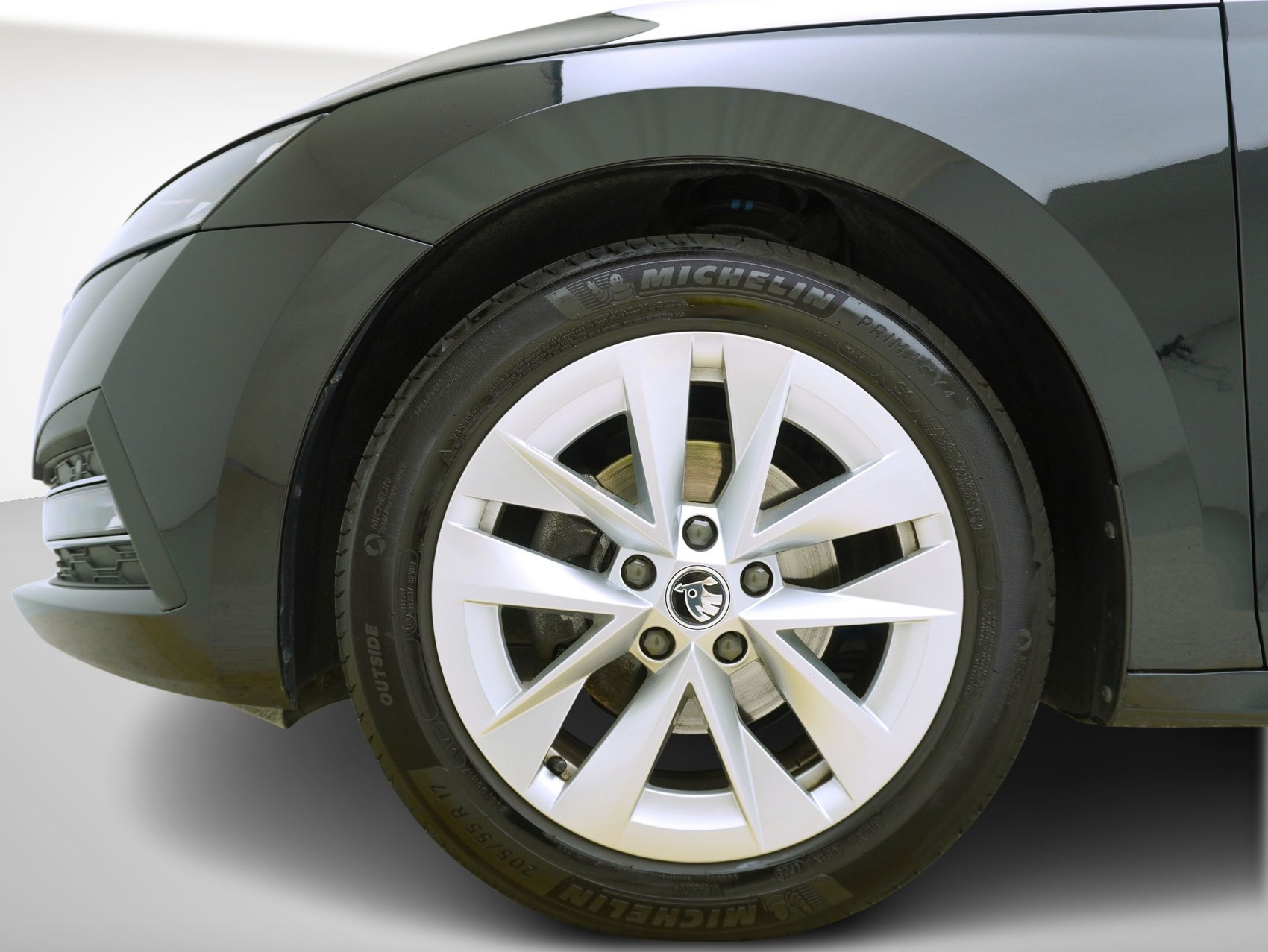 SKODA Octavia 1.5 eTSI DSG Style-image-6