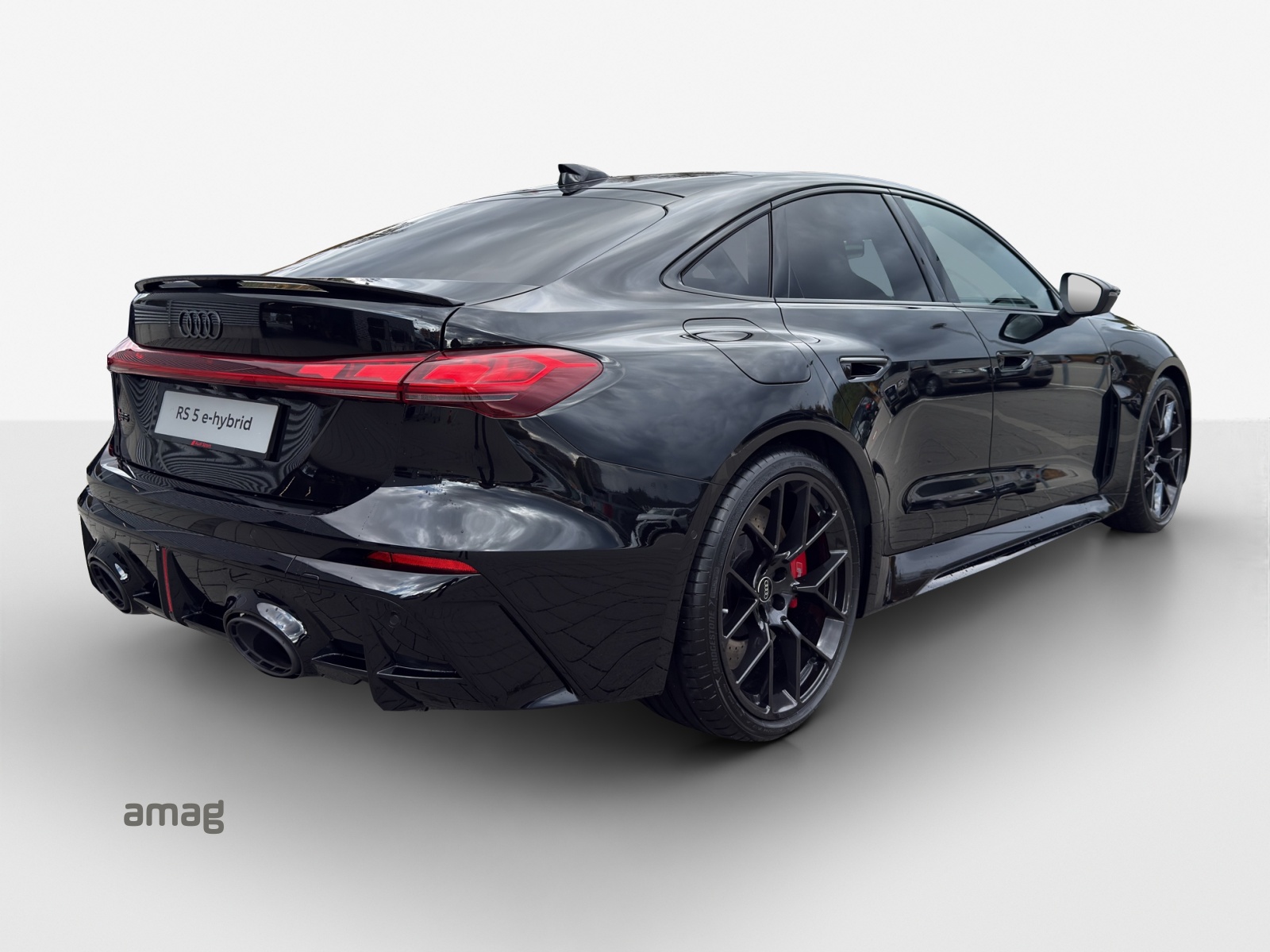 AUDI RS 5 Limousine TFSI 470 kW Tiptronic quattro-image-4