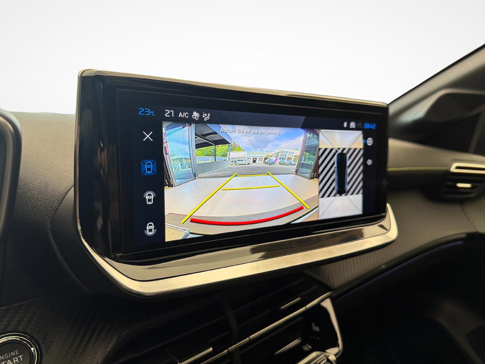 PEUGEOT 208 1.2 Hybrid 145 GT-image-15