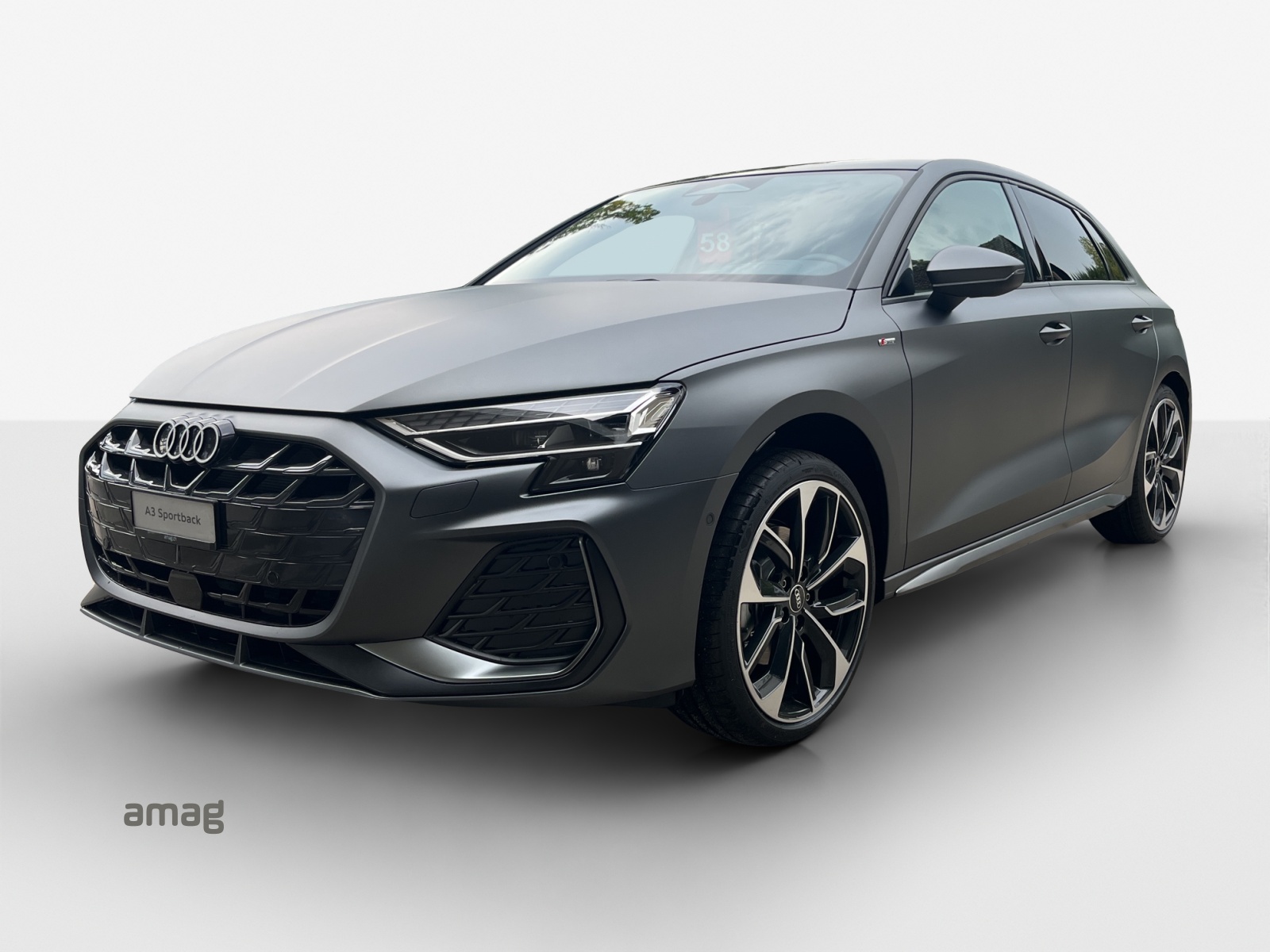 AUDI A3 Sportback TFSI 110 kW S line Attraction S tronic