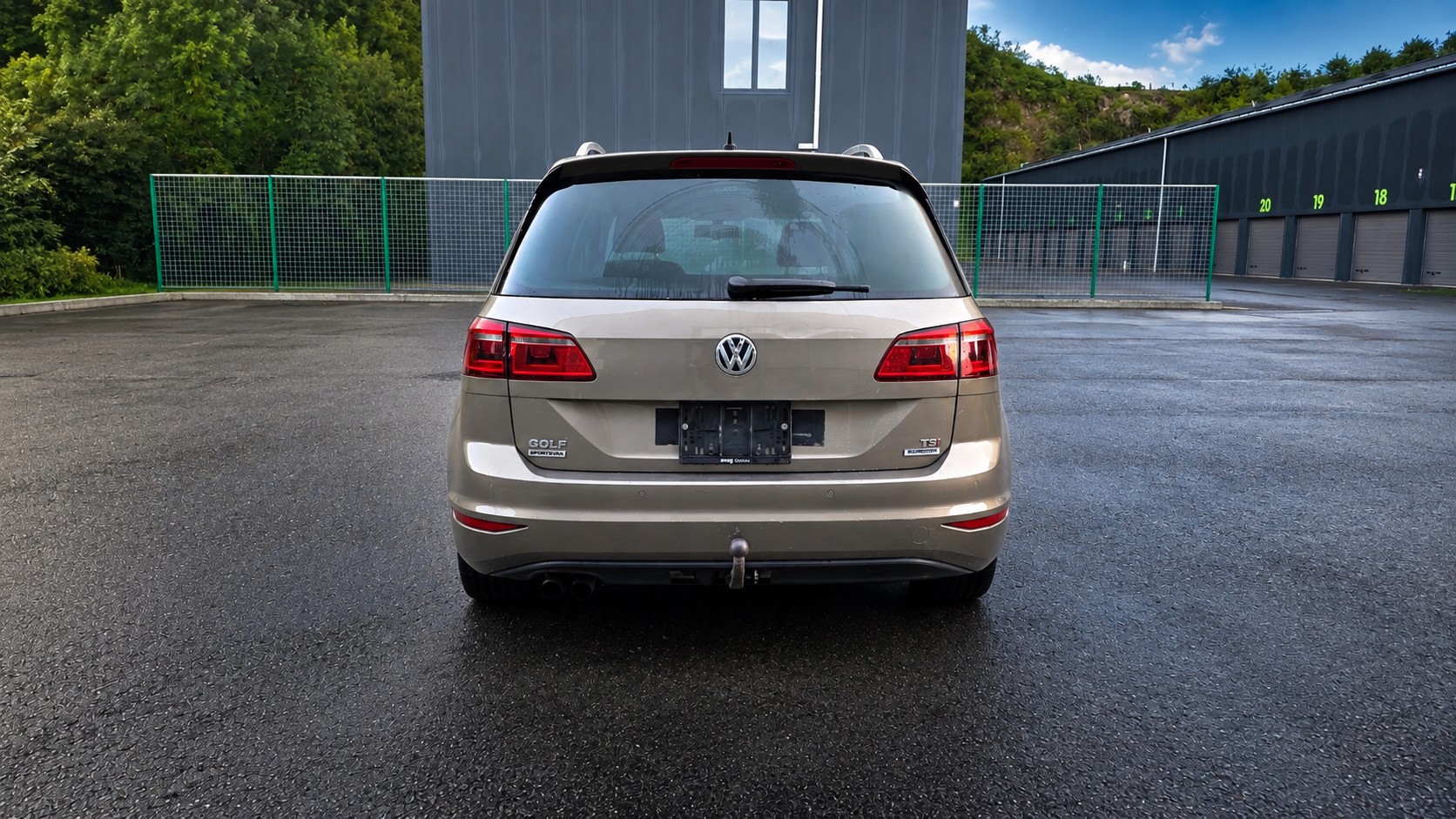 VW Golf Sportsvan 1.4 TSI Highline DSG-image-7