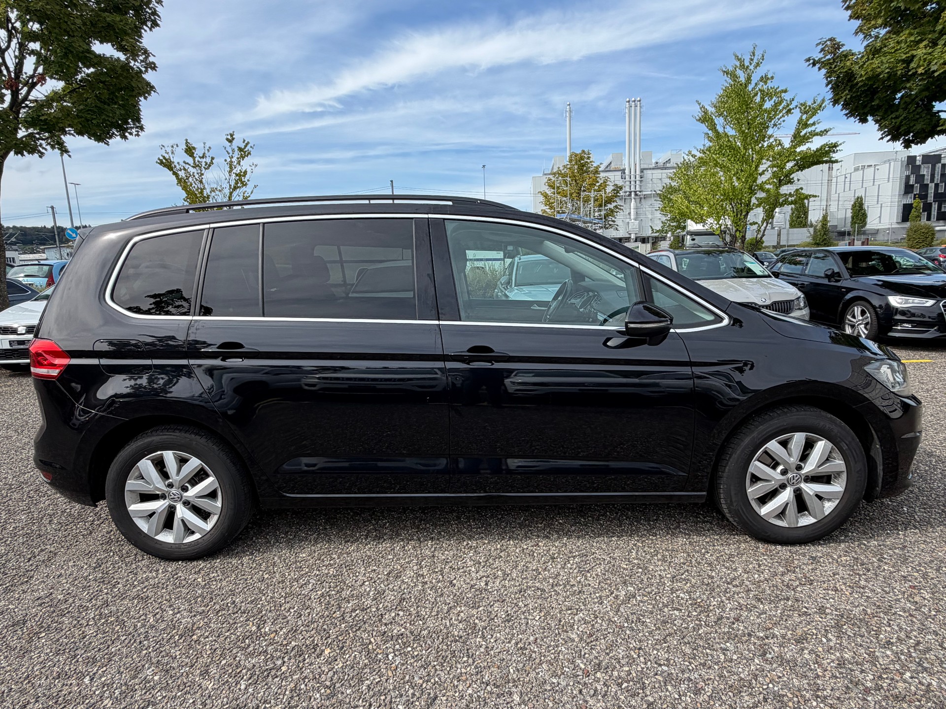 VW Touran 1.5 TSI EVO Comfortline DSG-image-3