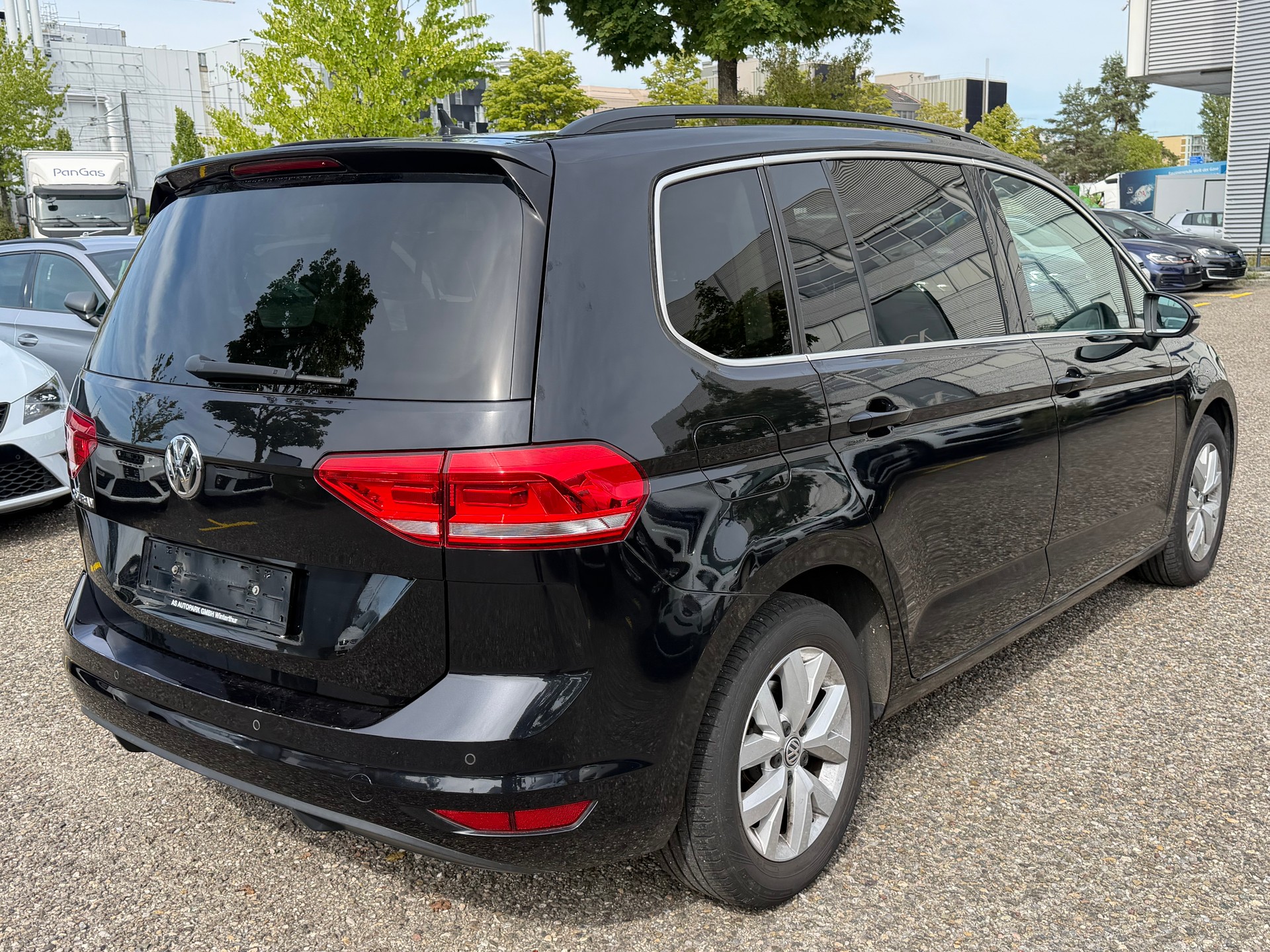 VW Touran 1.5 TSI EVO Comfortline DSG-image-4