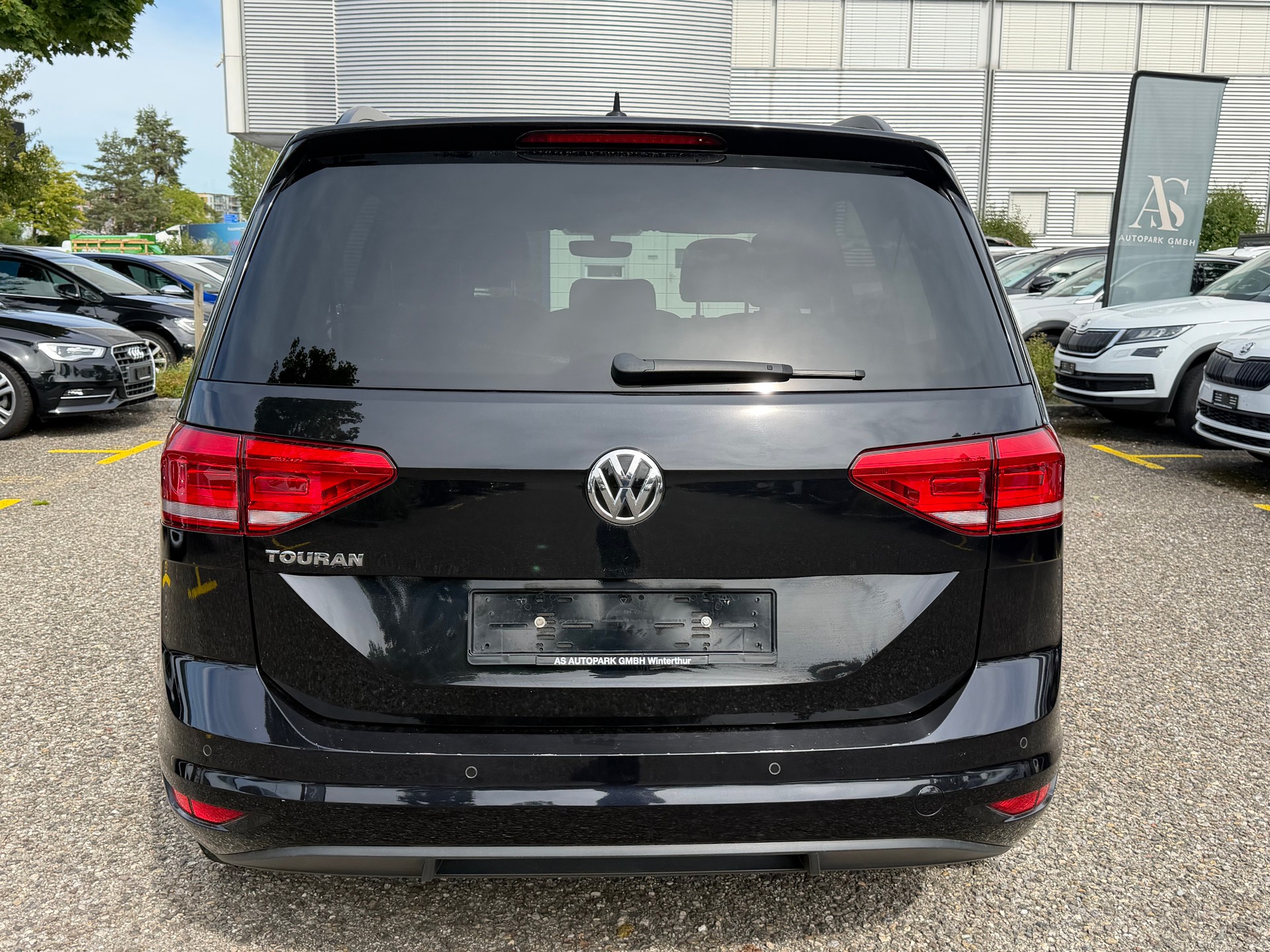 VW Touran 1.5 TSI EVO Comfortline DSG-image-5