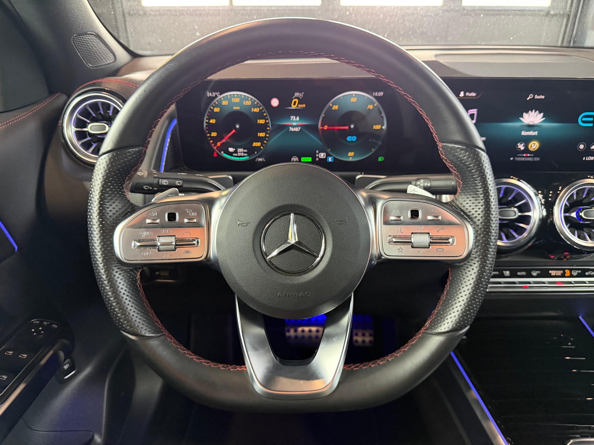 MERCEDES-BENZ EQB 350 AMG Line 4Matic-image-13