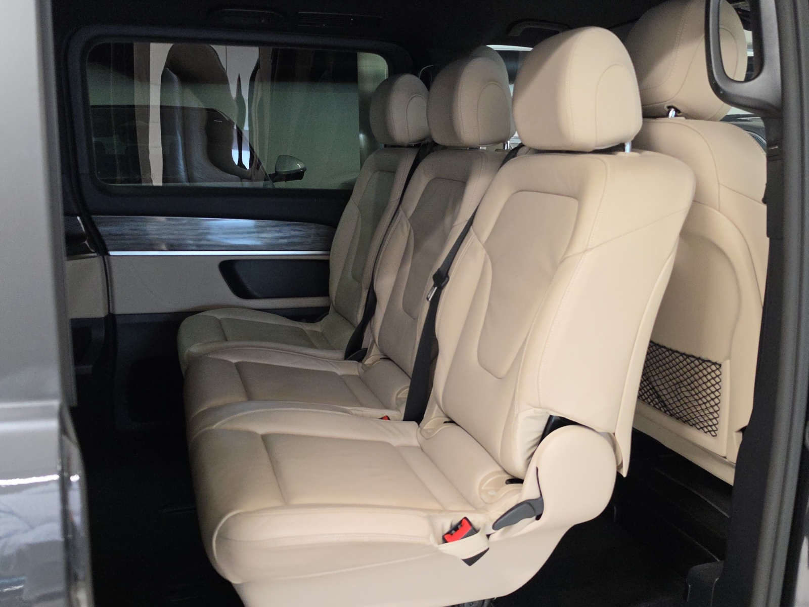 MERCEDES-BENZ V 250 d lang Avantgarde 4Matic G-Tronic-image-18