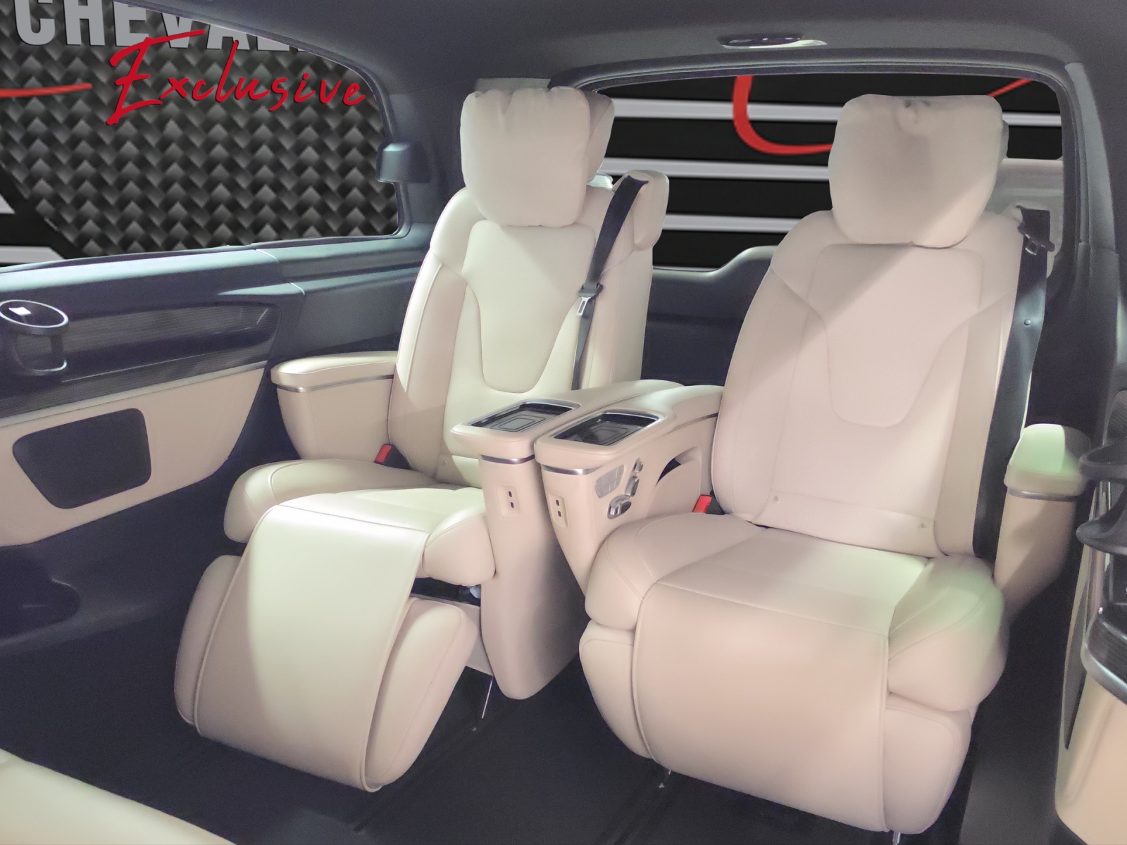 MERCEDES-BENZ V 250 d lang Avantgarde 4Matic G-Tronic-image-14