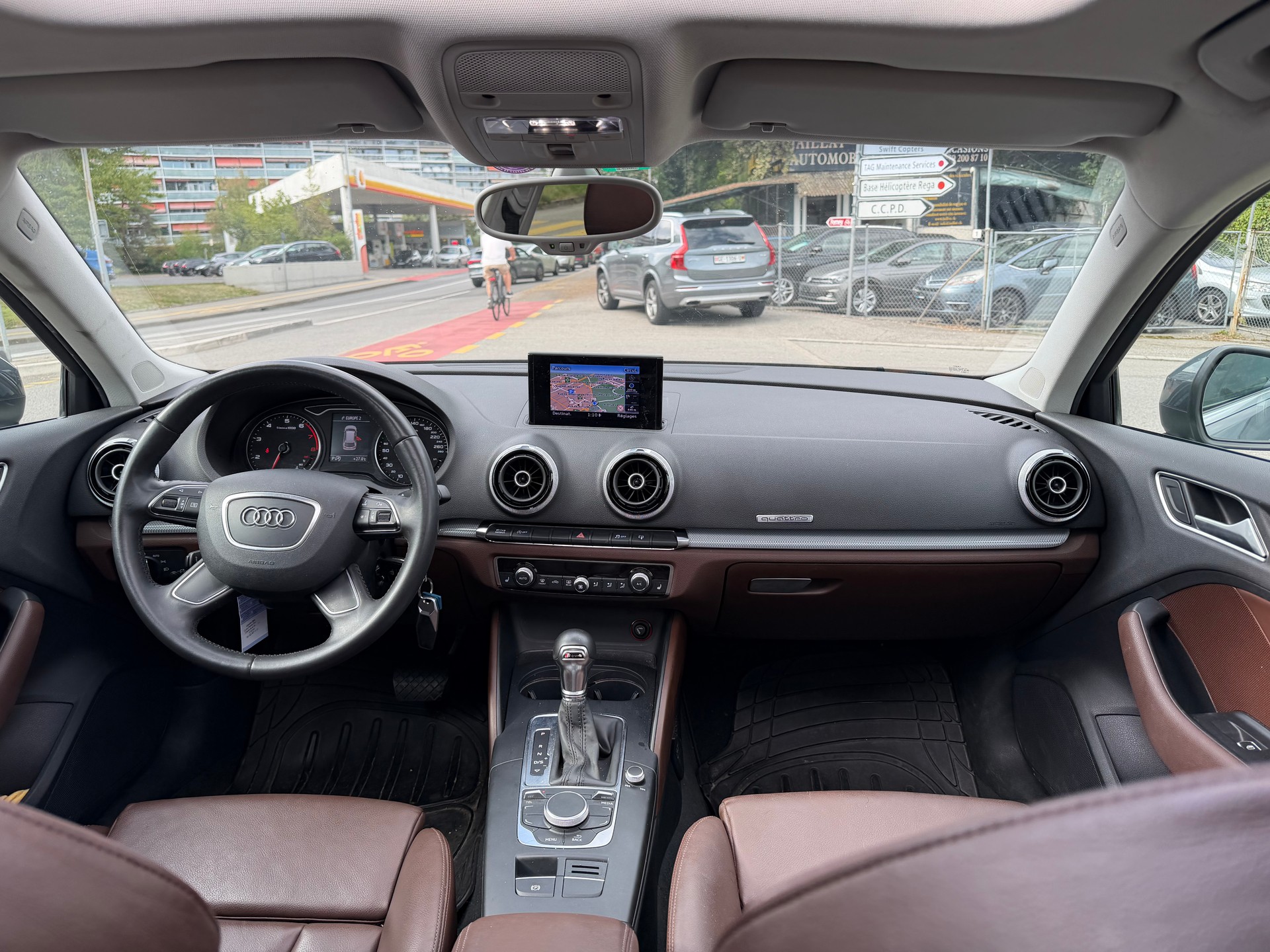 AUDI A3 Sportback 1.8 TFSI Ambition quattro S-tronic-image-8