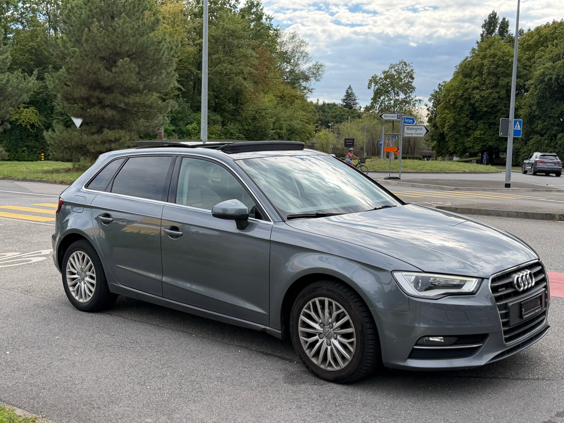 AUDI A3 Sportback 1.8 TFSI Ambition quattro S-tronic-image-1