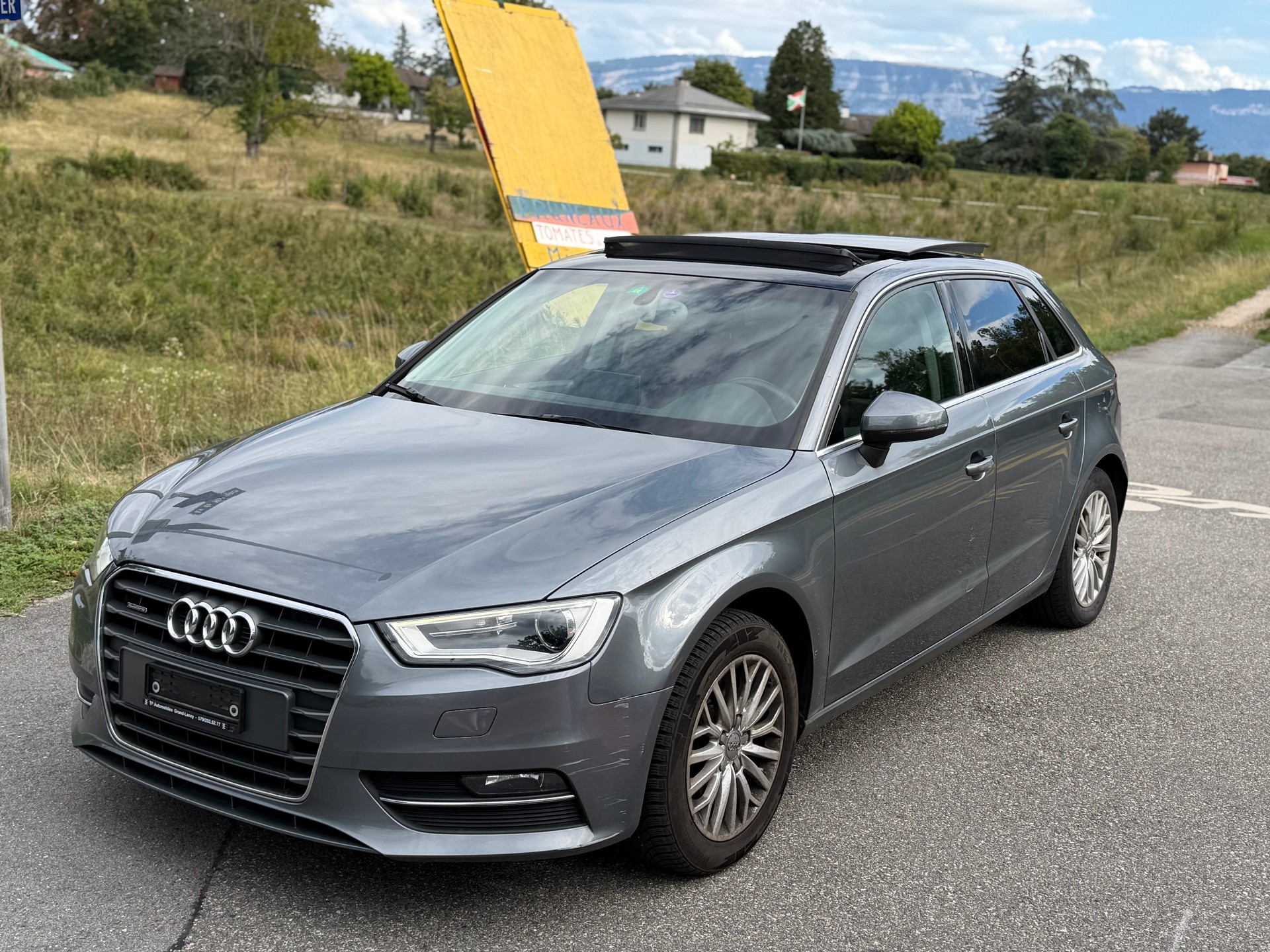 AUDI A3 Sportback 1.8 TFSI Ambition quattro S-tronic-image-2