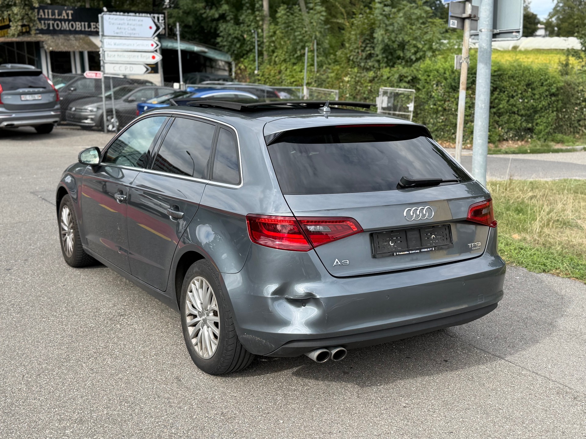 AUDI A3 Sportback 1.8 TFSI Ambition quattro S-tronic-image-4