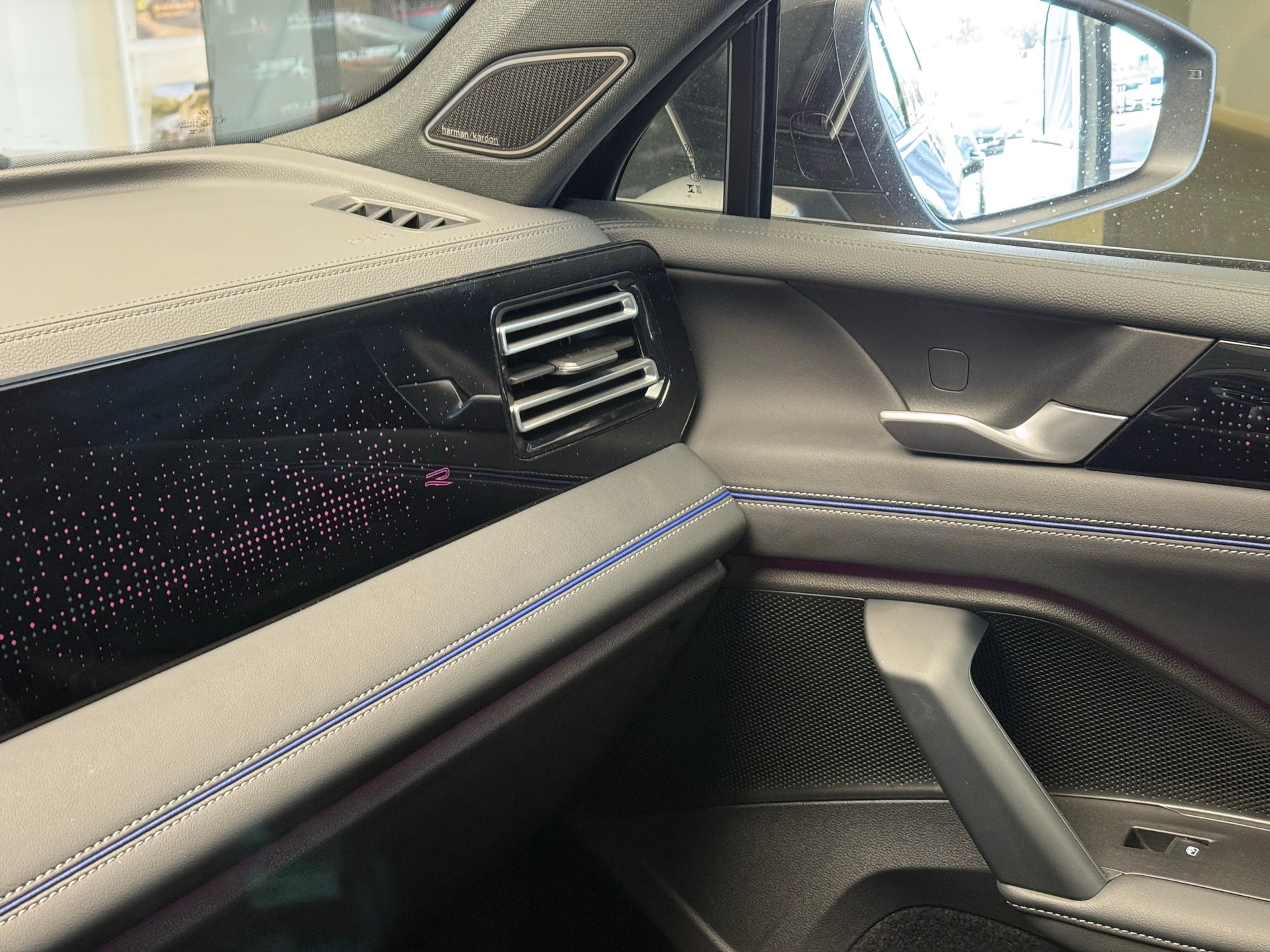 VW Tiguan 1.5 TSI evo2 mHEV R-Line DSG-image-14