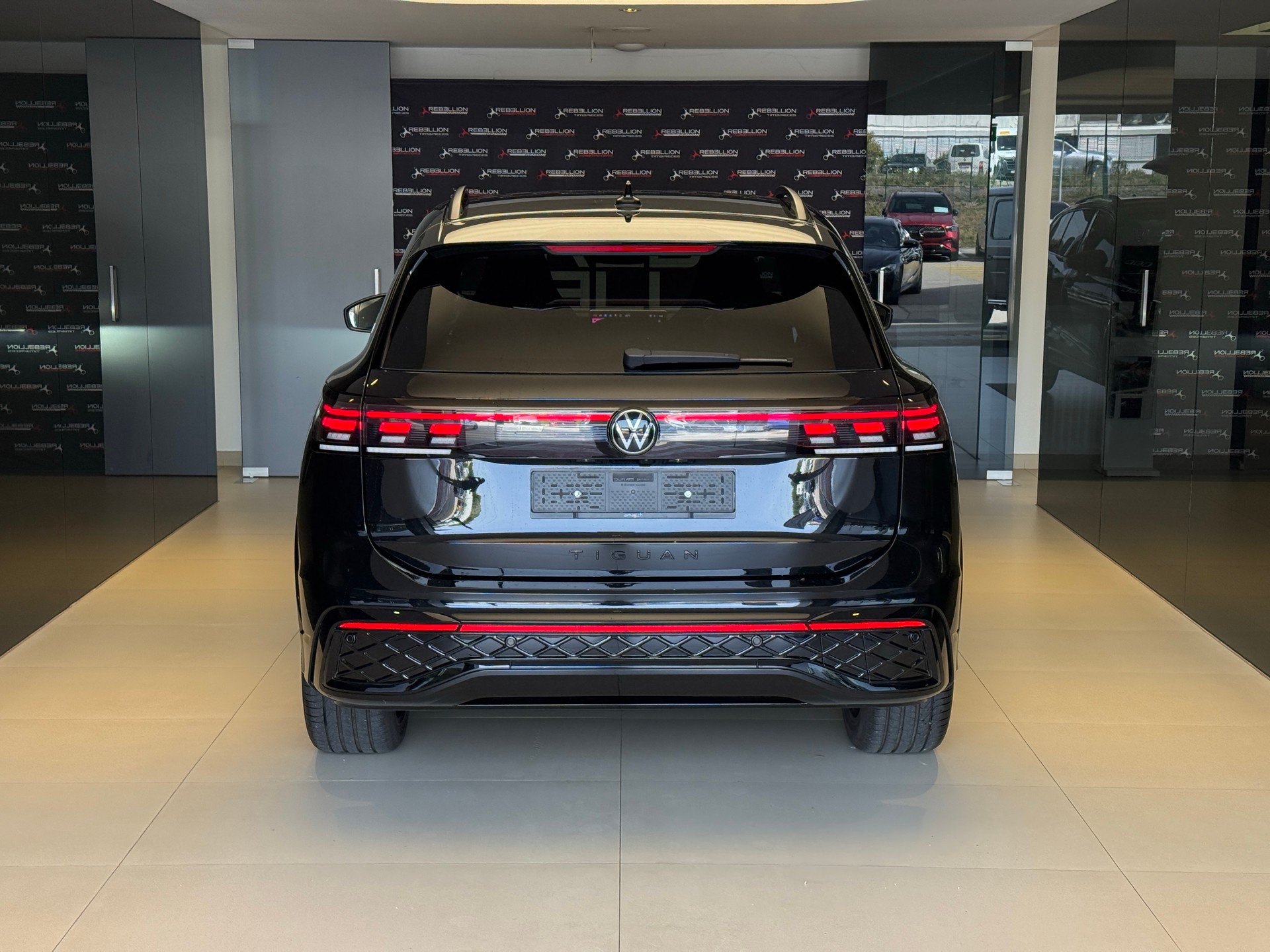 VW Tiguan 1.5 TSI evo2 mHEV R-Line DSG-image-4