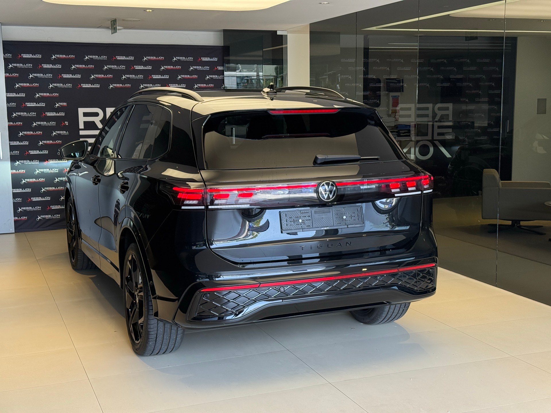 VW Tiguan 1.5 TSI evo2 mHEV R-Line DSG-image-5