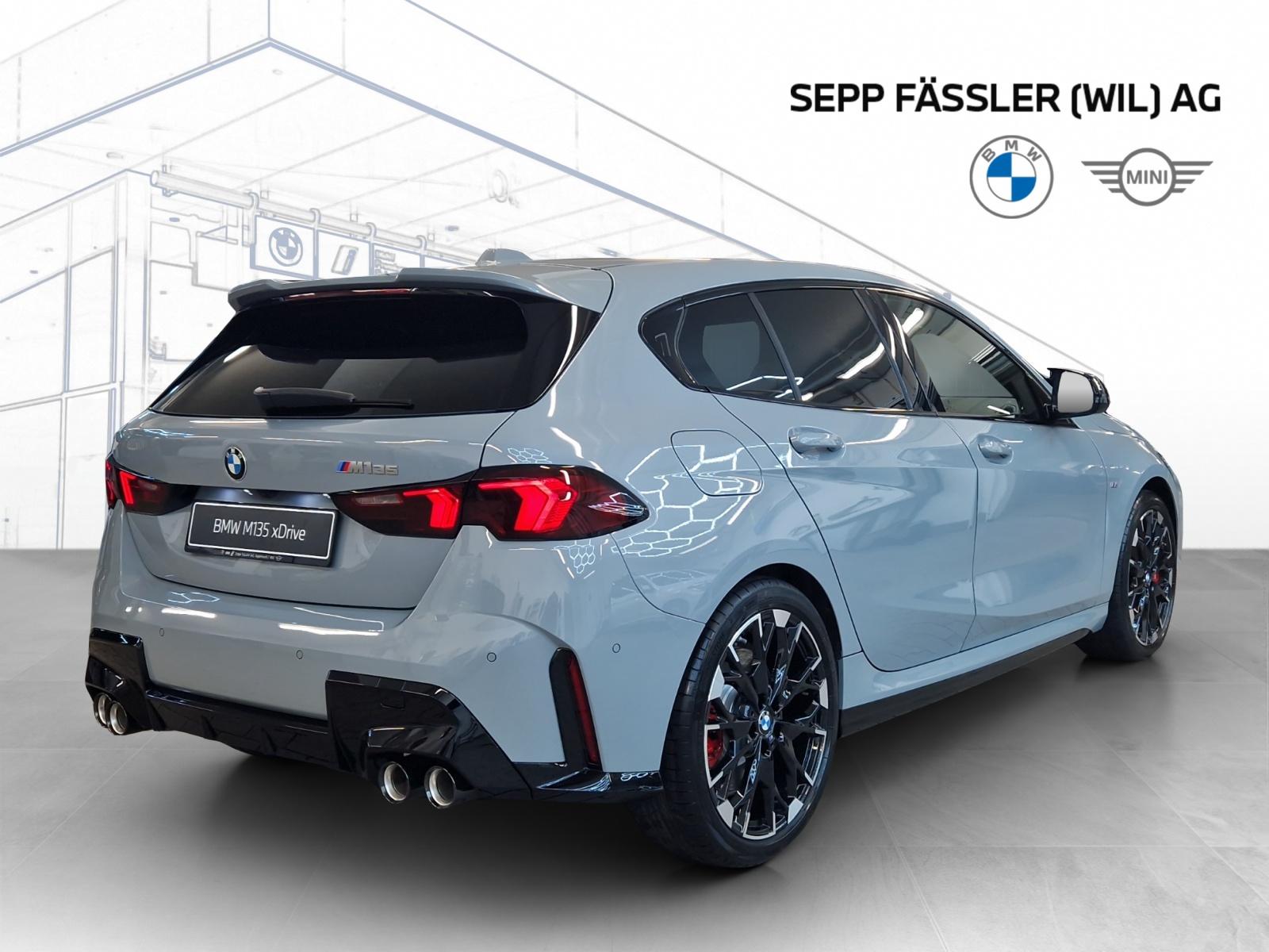 BMW M135i xDrive M Sport Pro-image-4
