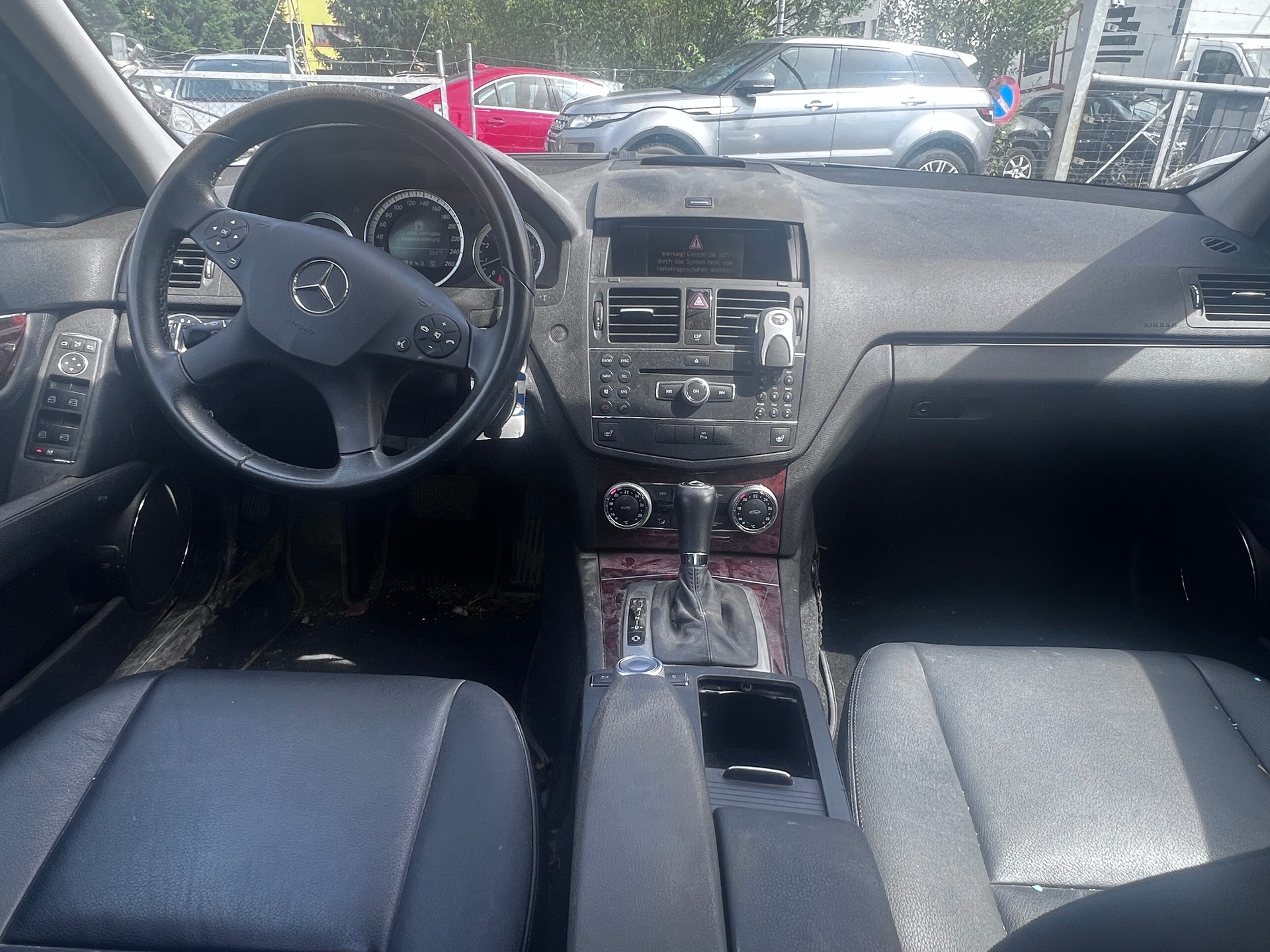 MERCEDES-BENZ C 230 Avantgarde 7G-Tronic-image-7