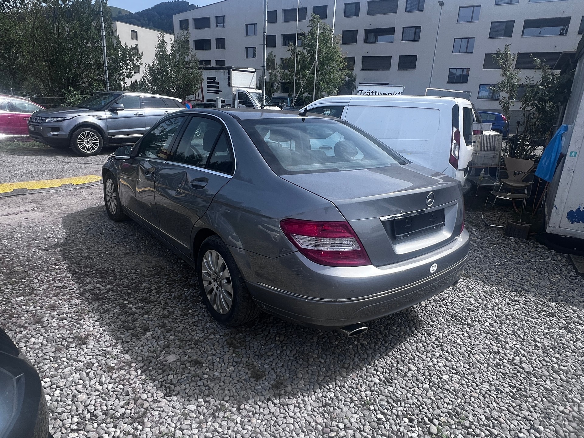 MERCEDES-BENZ C 230 Avantgarde 7G-Tronic-image-4