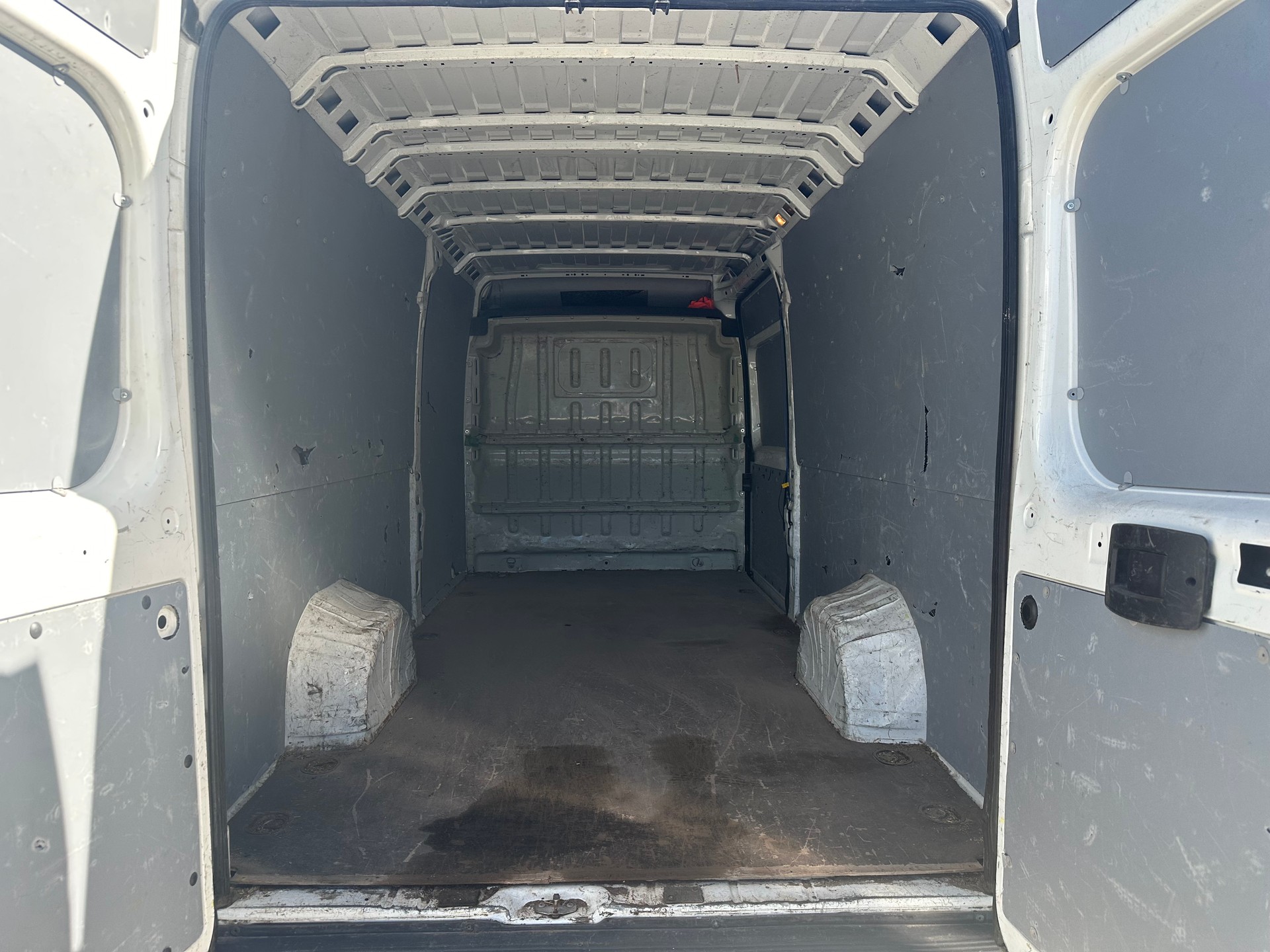 CITROEN Jumper 2.0 BlueHDi 110 Attraction L2H2-image-14