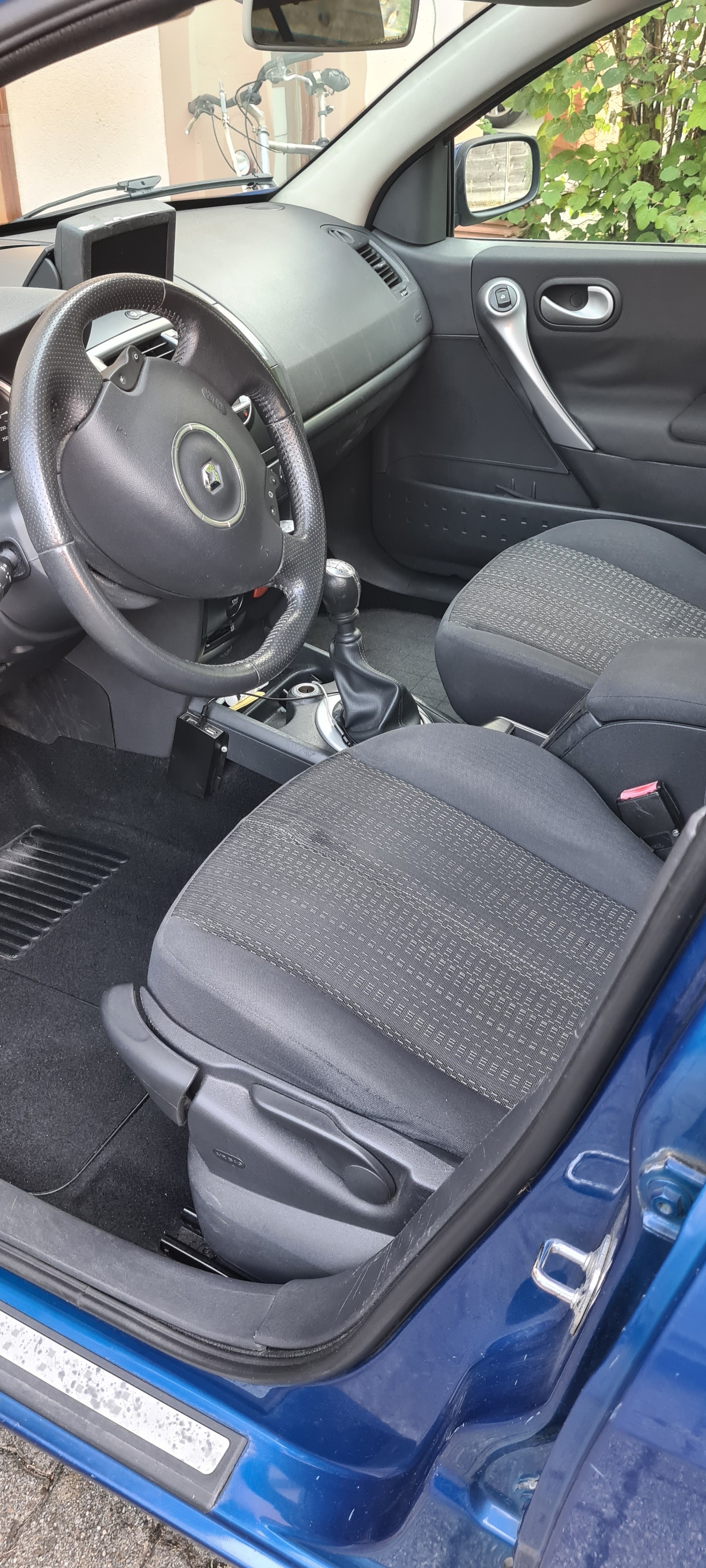 RENAULT 2.0 16V Business-image-4