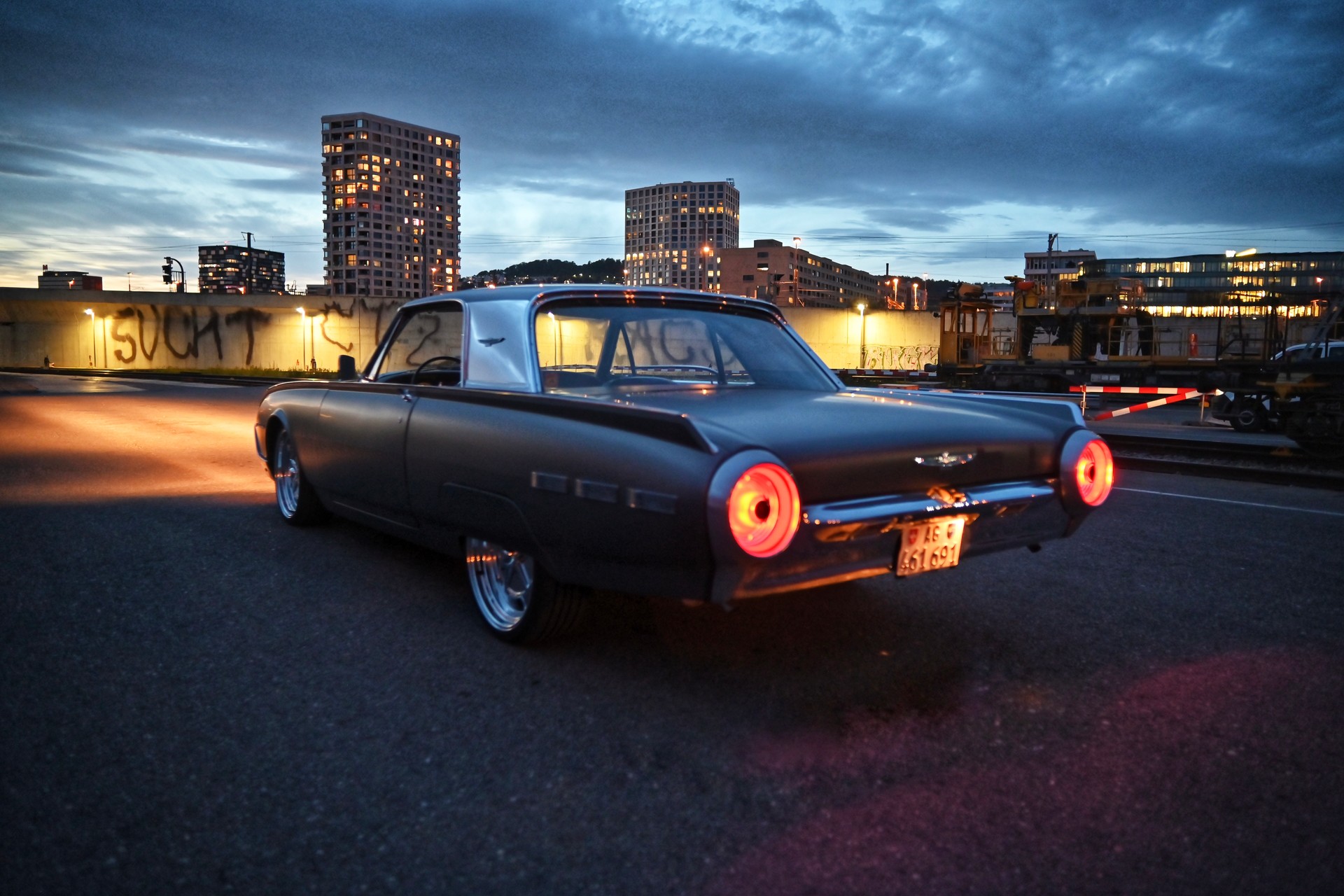 FORD Thunderbird-image-1