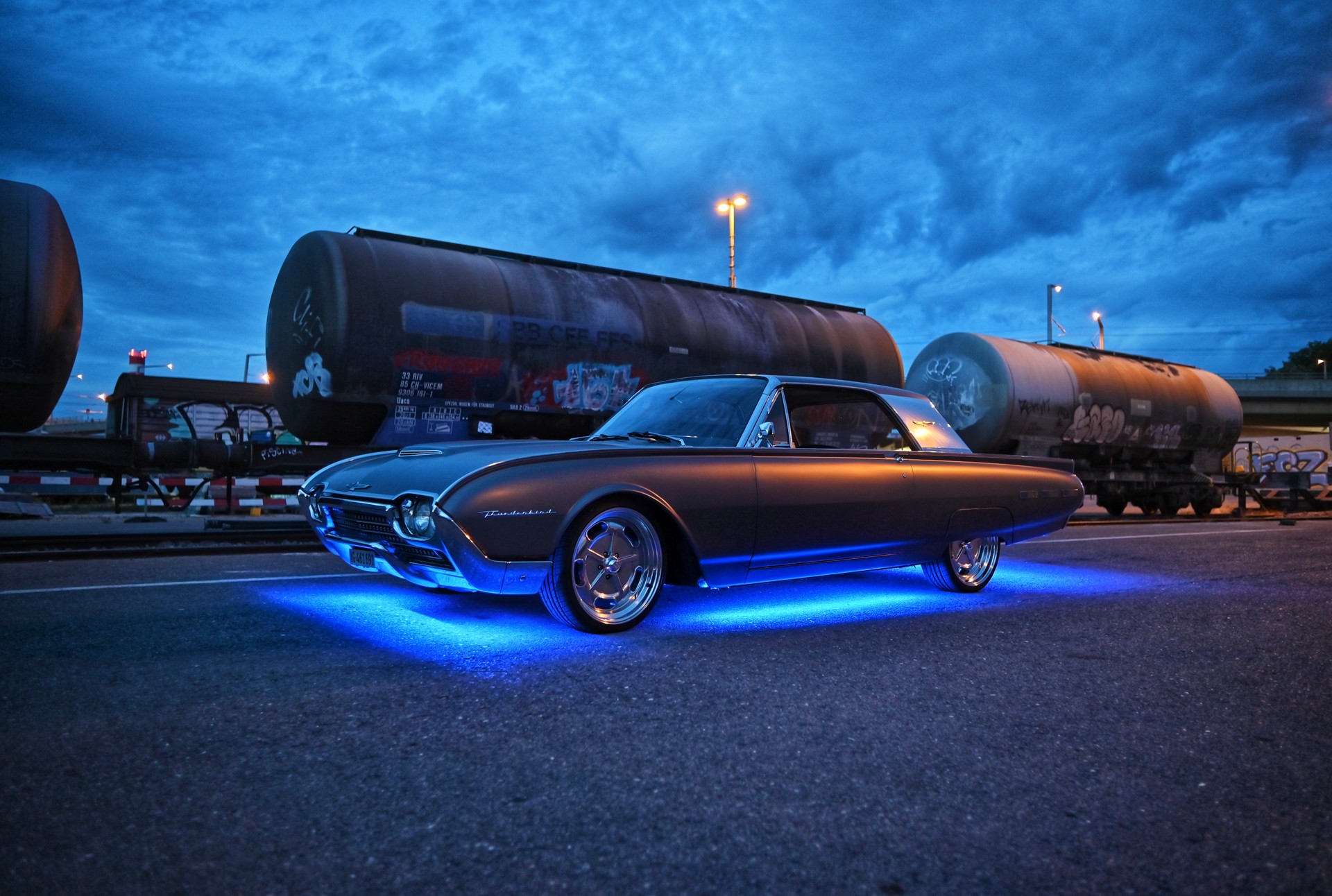 FORD Thunderbird-image-7