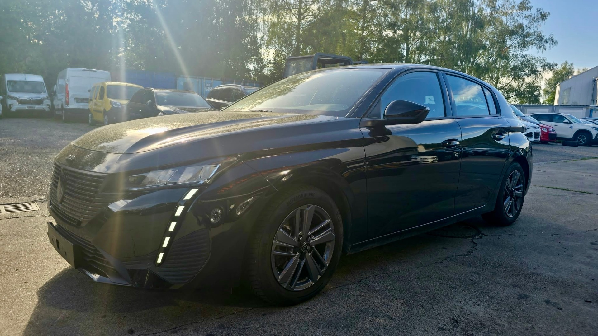 PEUGEOT 308 1.2 Pure Tech Active Pack EAT8-image-0